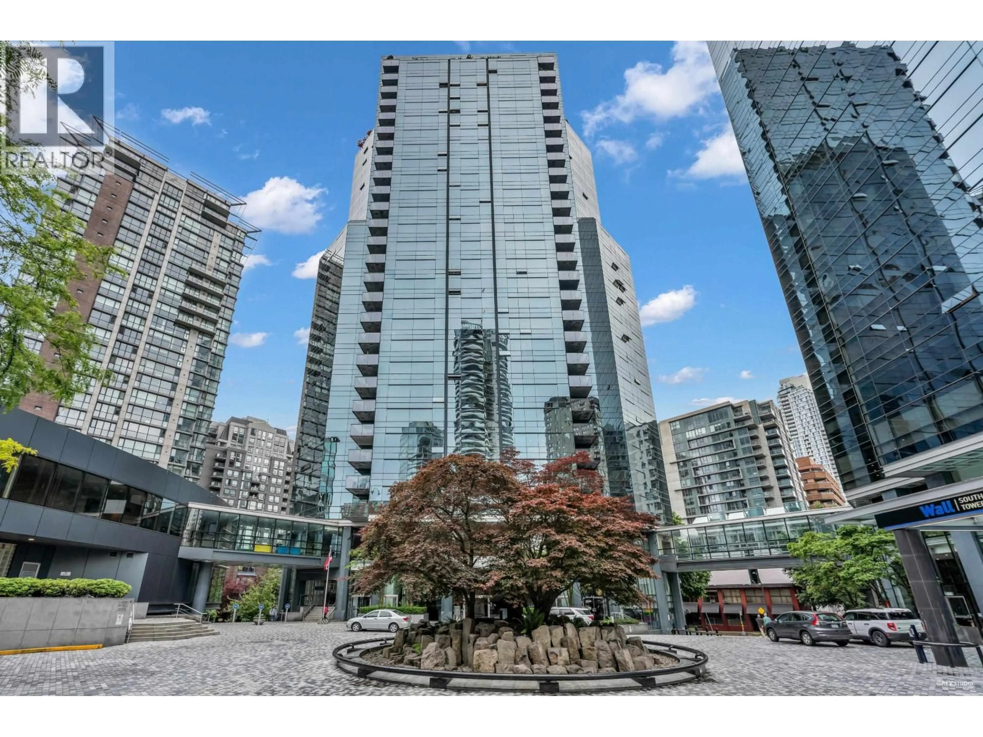 Patio, street for 910 - 1050 BURRARD STREET, Vancouver British Columbia V6Z2S3