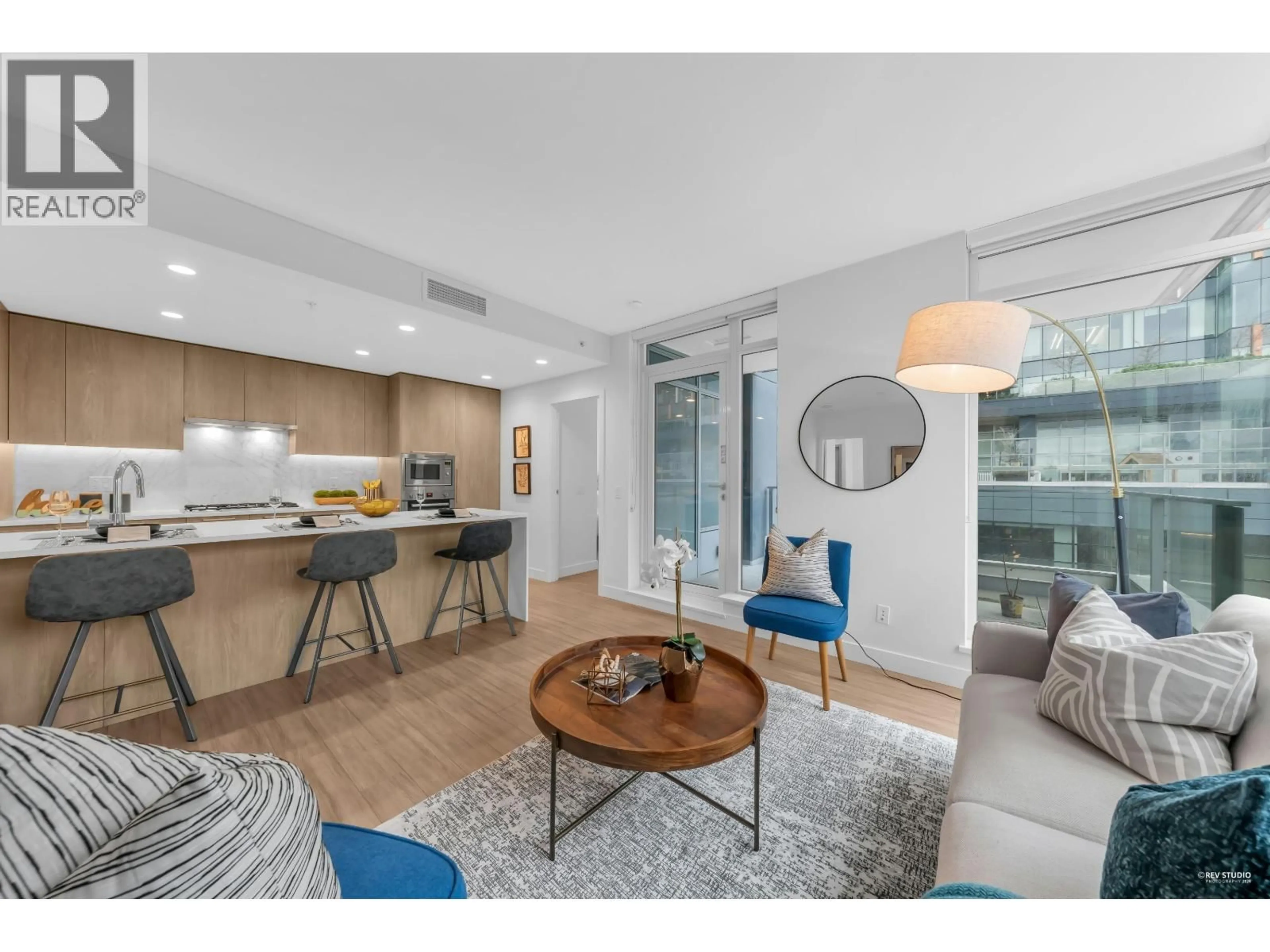 Unknown for 308 - 6398 SILVER AVENUE, Burnaby British Columbia V5H0K7