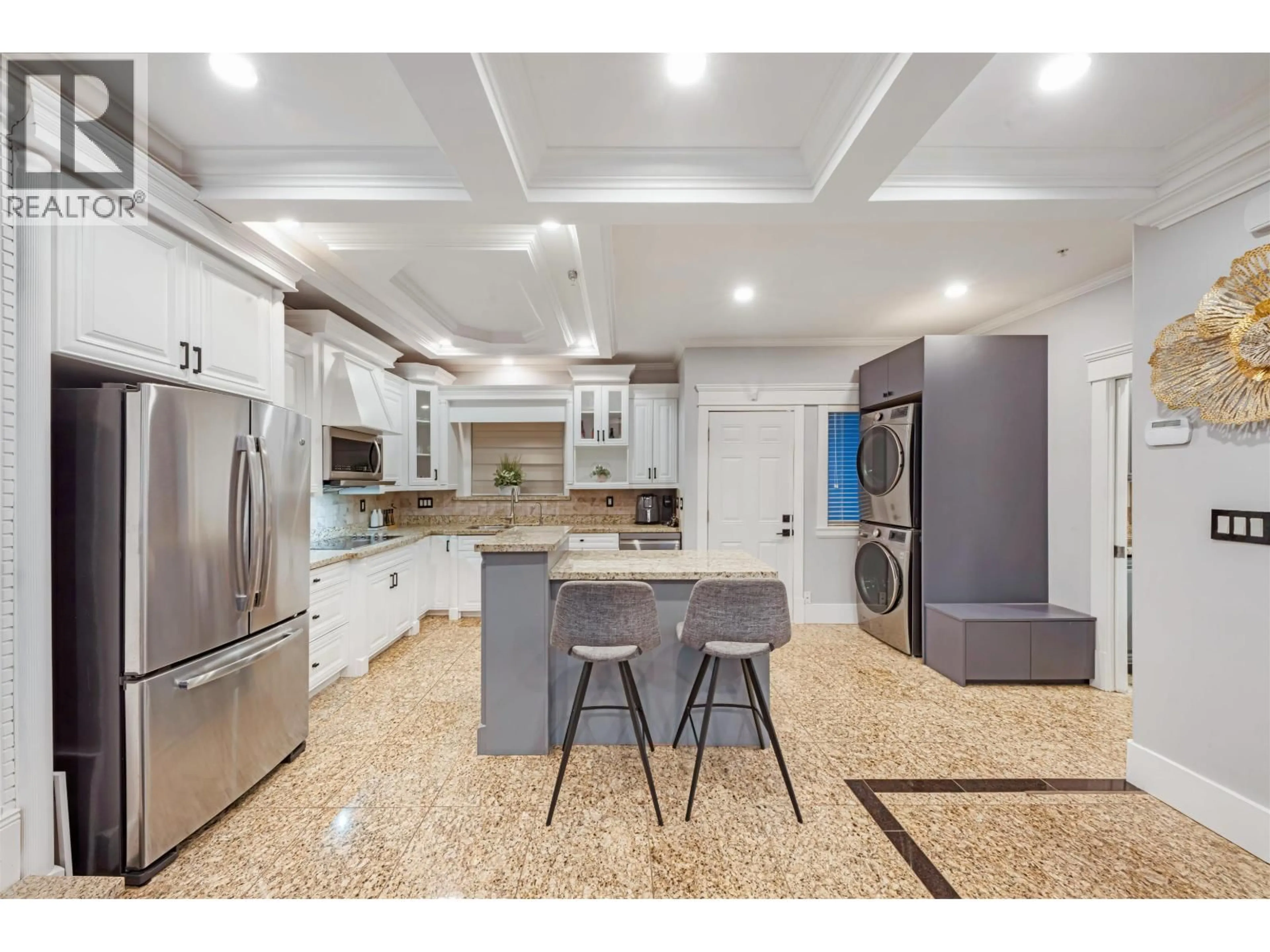 Open concept kitchen, ceramic/tile floor for 7778 NANAIMO STREET, Vancouver British Columbia V5P4M9