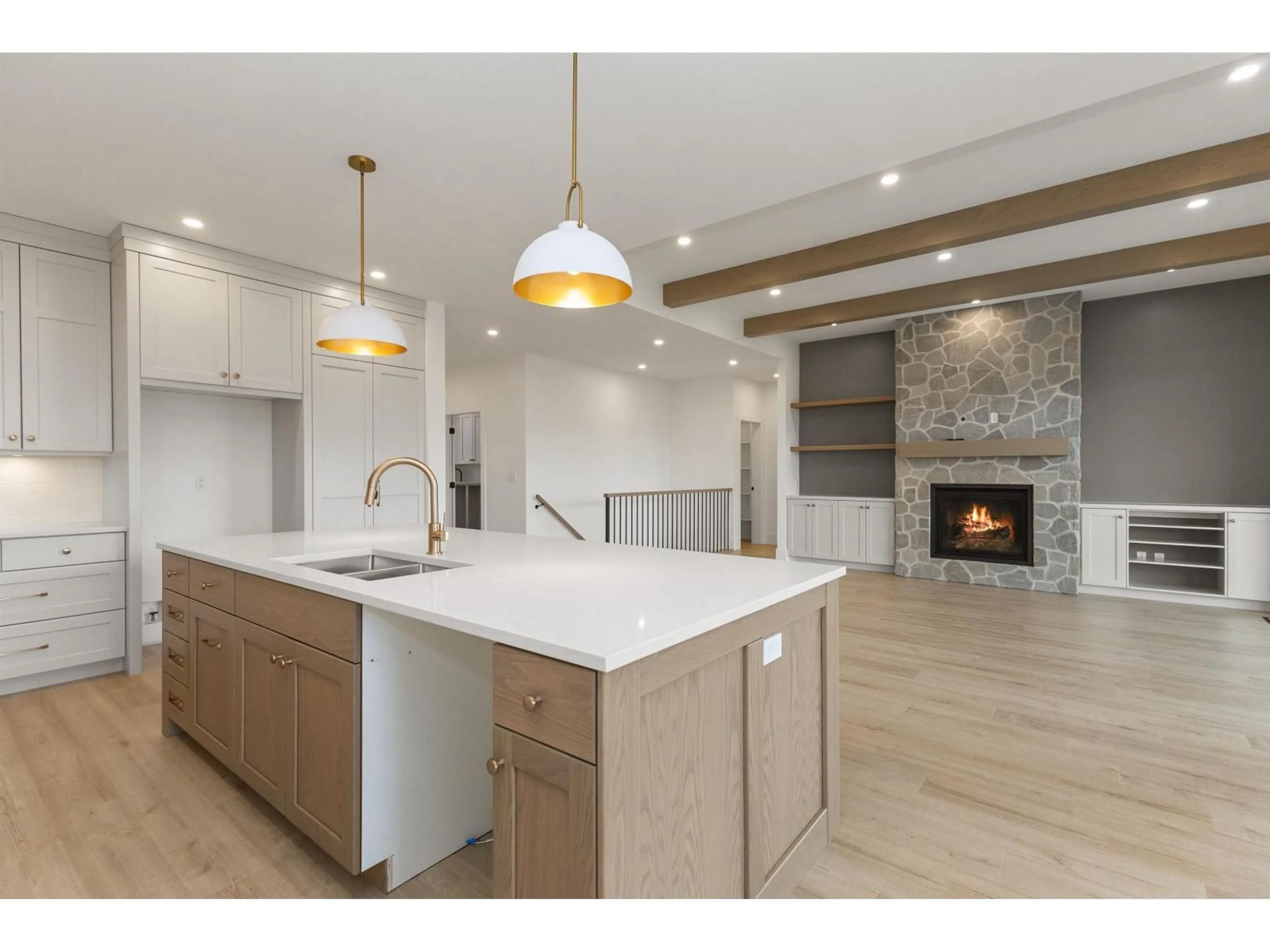 Open concept kitchen, unknown for 3905 LATIMER STREET, Abbotsford British Columbia V2S2J4