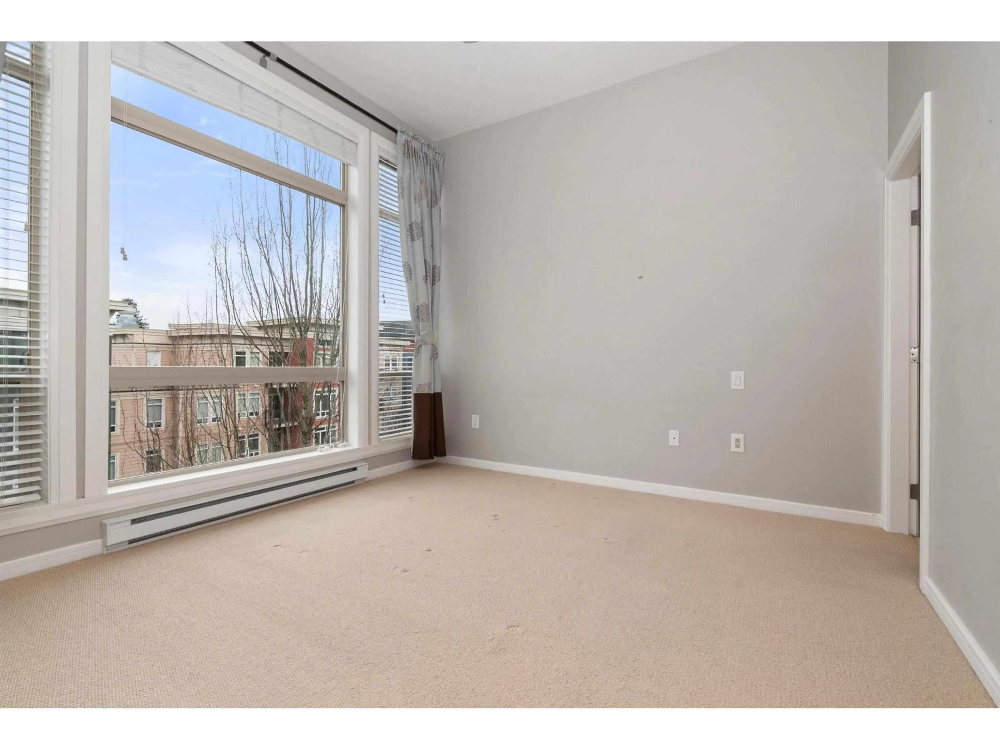 A pic of a room for 407 - 45530 MARKET WAY, Chilliwack British Columbia V2R0M5