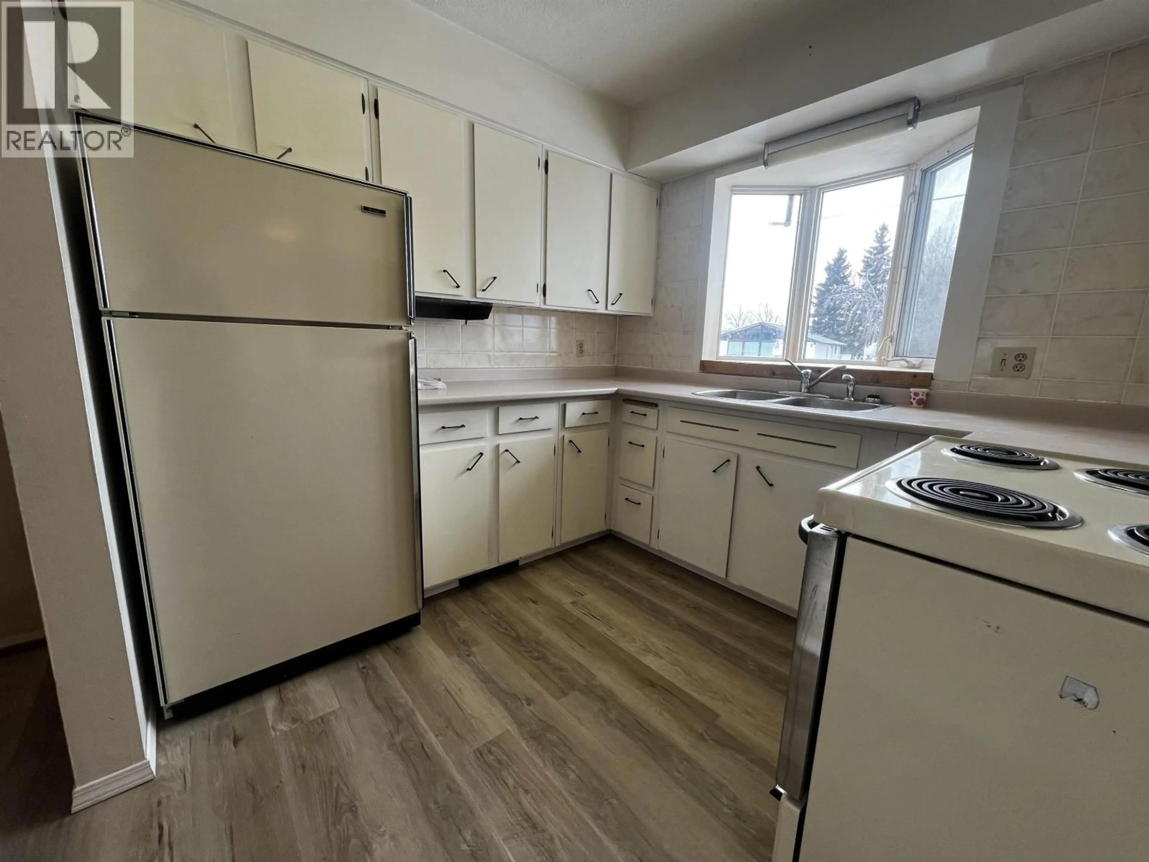 Standard kitchen, unknown for 430 ENDAKO PLACE, Fraser Lake British Columbia V0J1S0