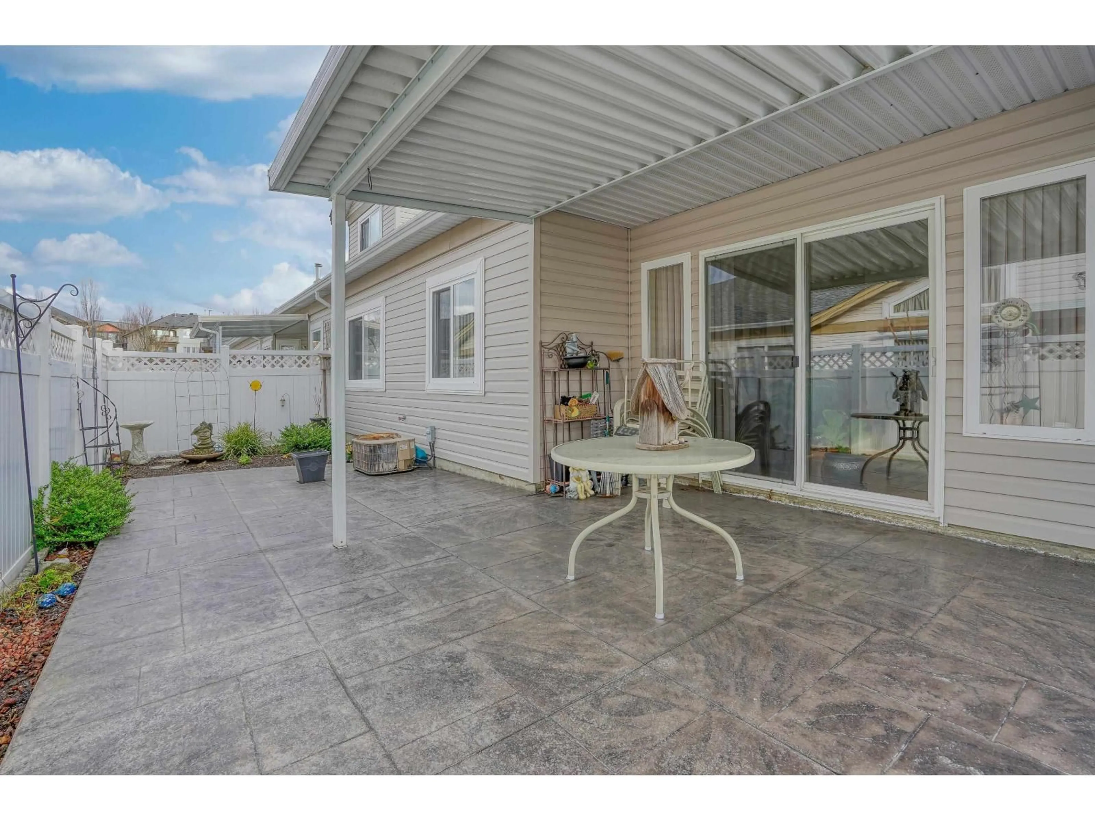 Patio, unknown for 213 - 8485 YOUNG ROAD, Chilliwack British Columbia V2P7Y7
