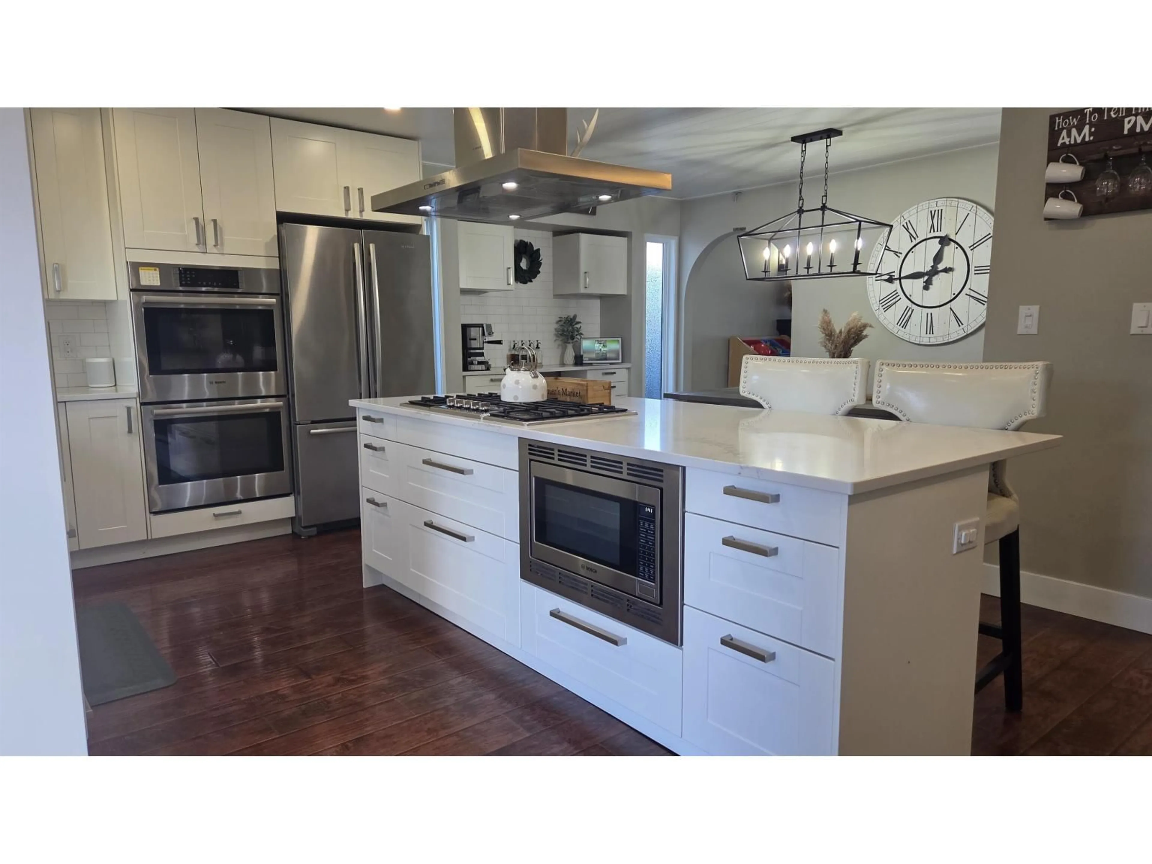 Contemporary kitchen, ceramic/tile floor for 2975 GLENSHIEL DRIVE, Abbotsford British Columbia V3G1G8