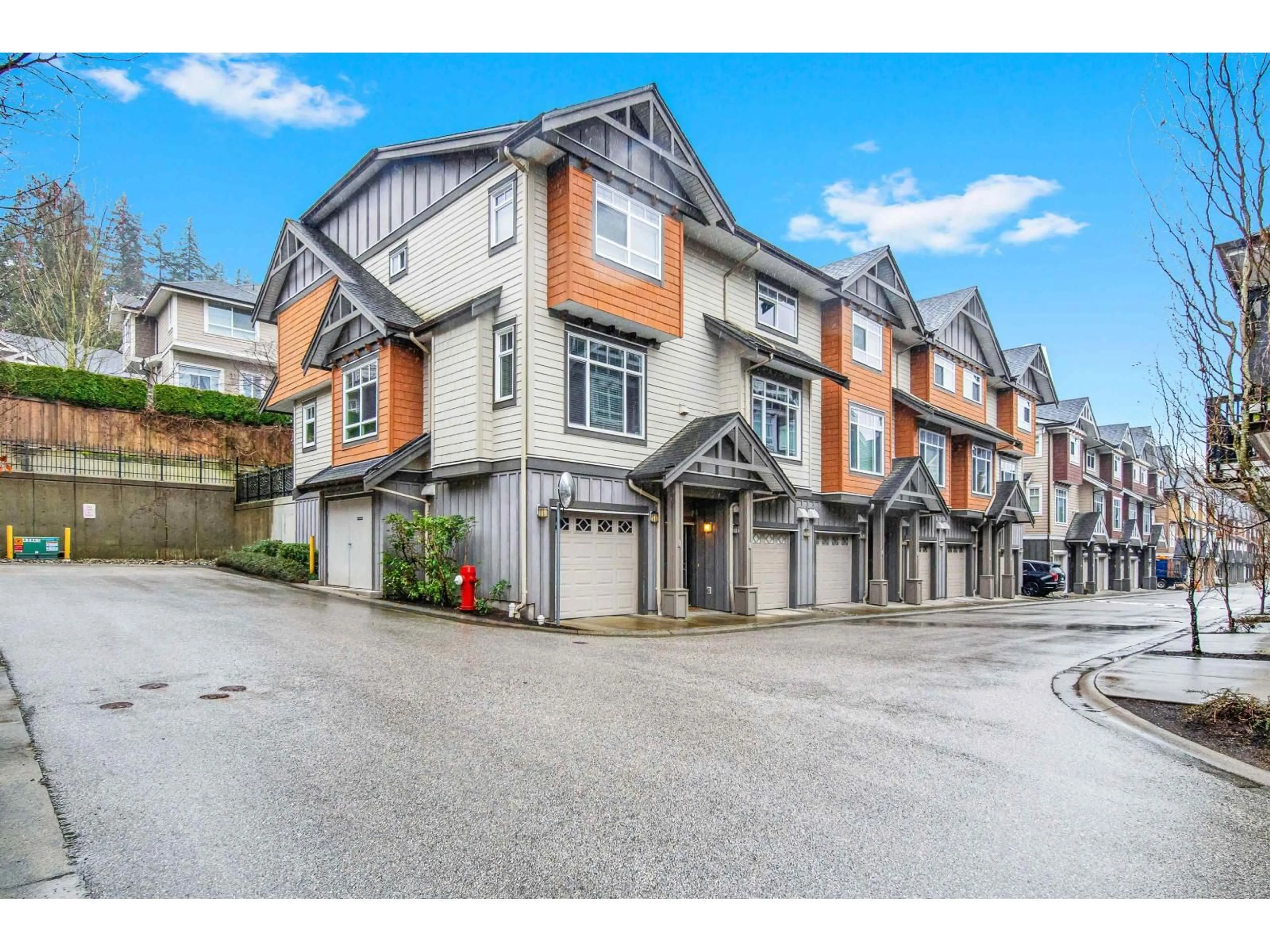 Unknown for 9 - 2979 156 STREET, Surrey British Columbia V3V2S7