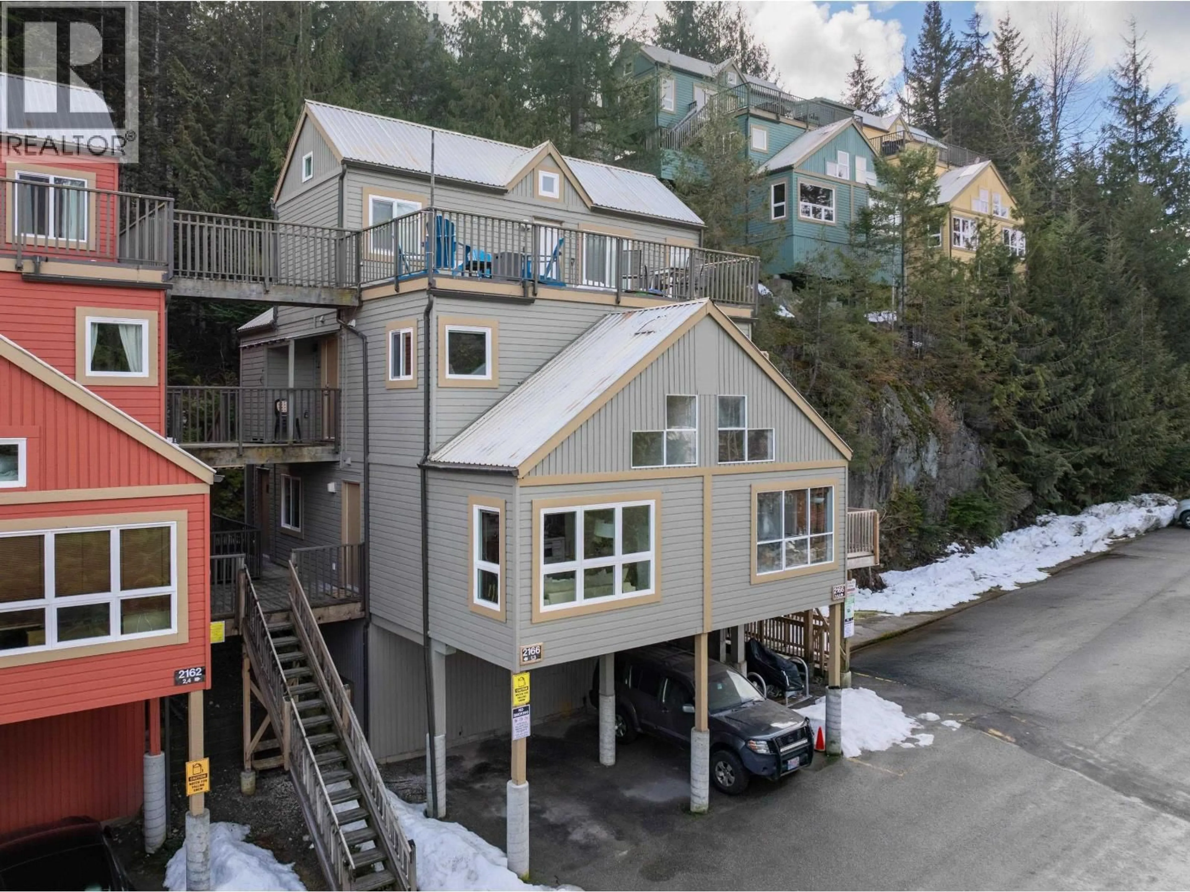 A pic from outside/outdoor area/front of a property/back of a property/a pic from drone, unknown for 1 - 2166 SARAJEVO DRIVE, Whistler British Columbia V8E0B5