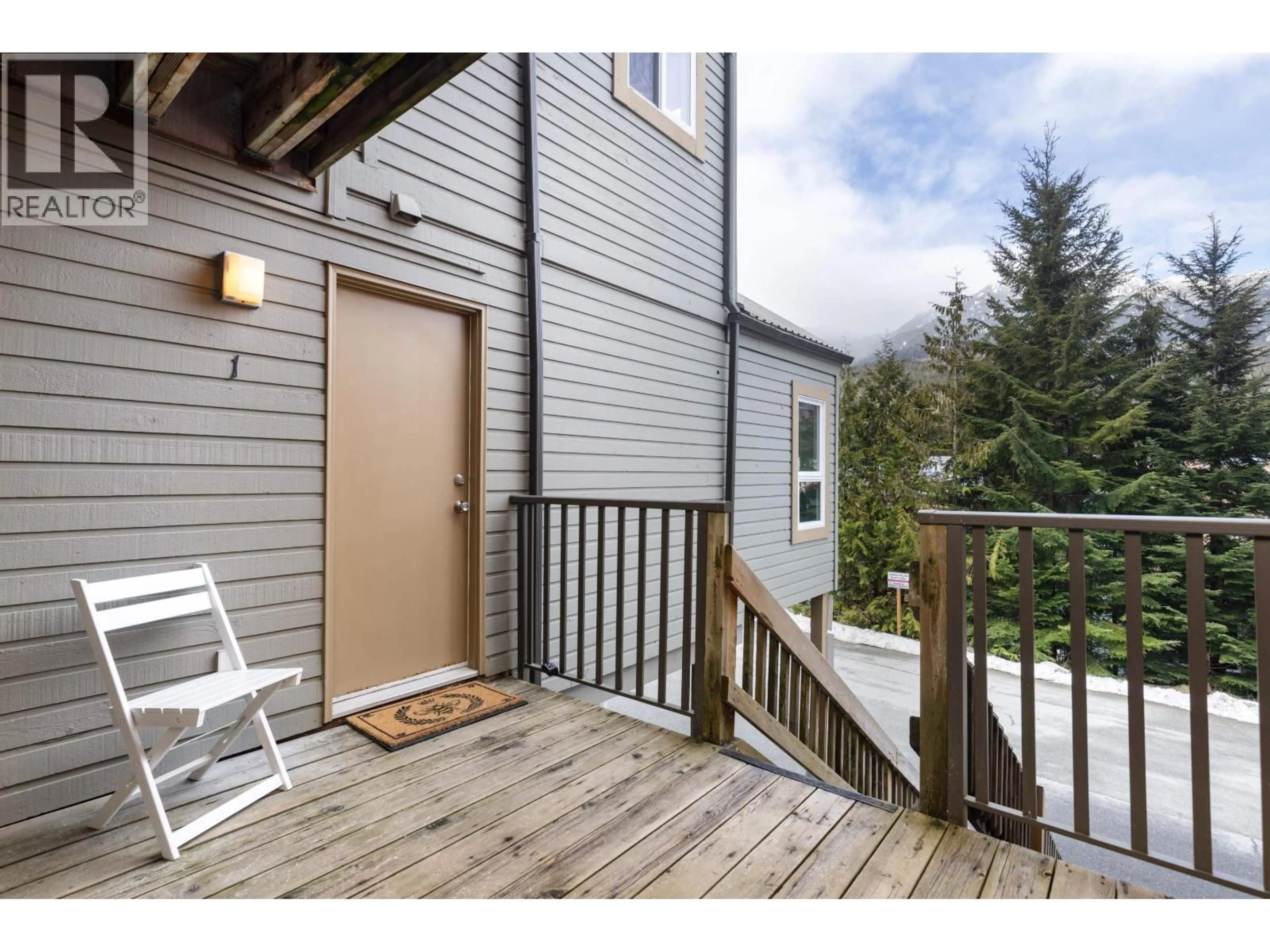 Patio, mountain view for 1 - 2166 SARAJEVO DRIVE, Whistler British Columbia V8E0B5