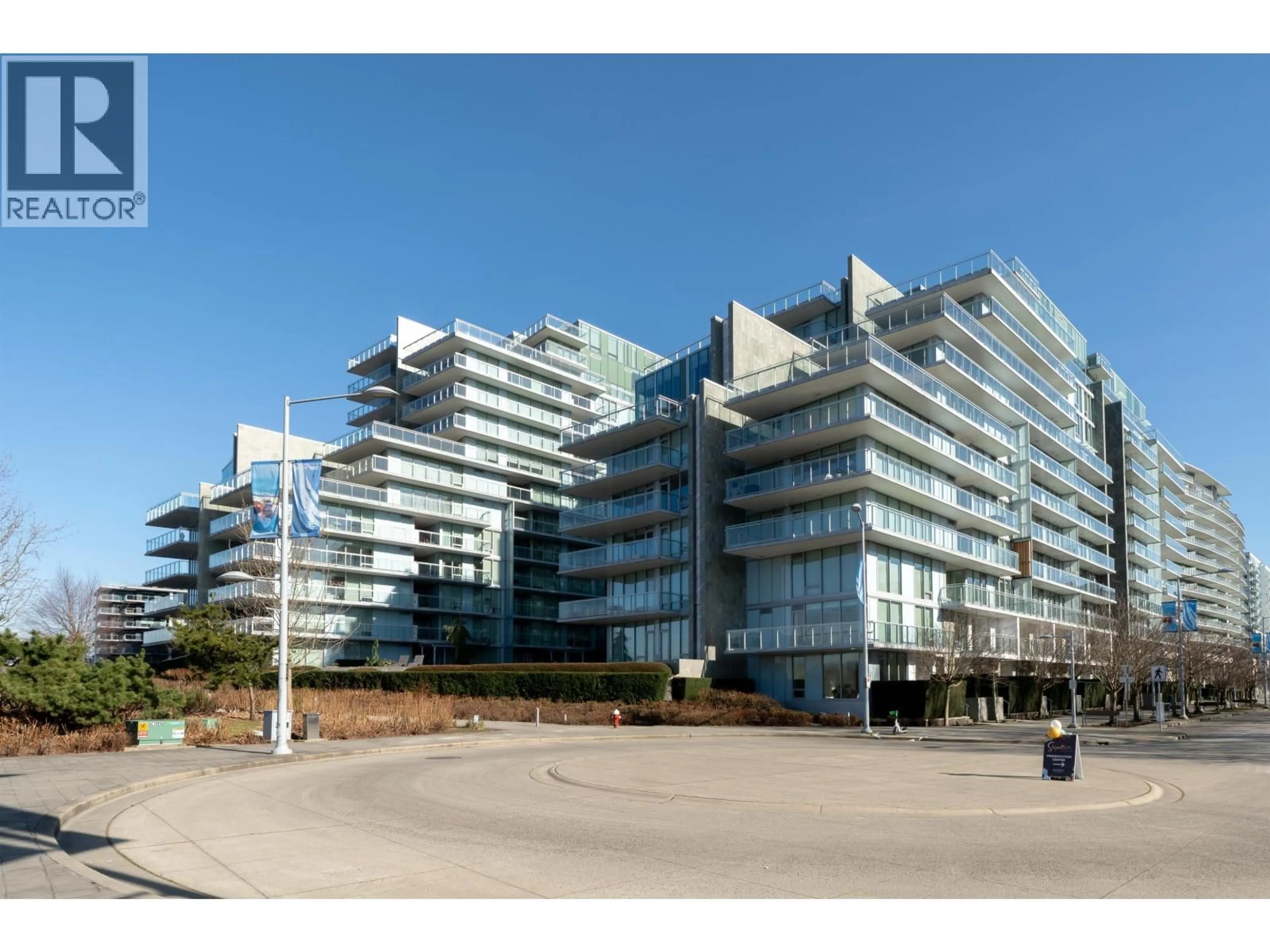 Blurry image for 1 - 6611 PEARSON WAY, Richmond British Columbia V7C0C3