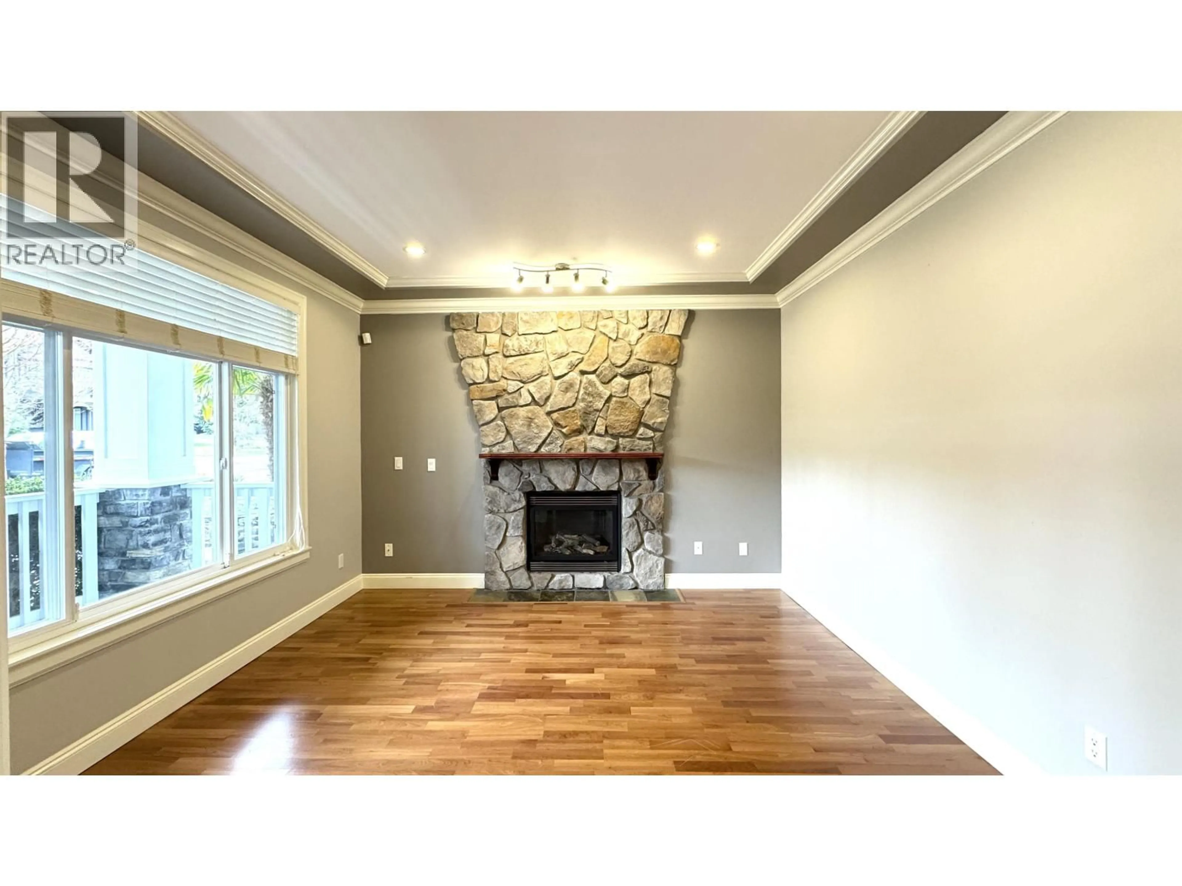 Unknown for 5323 SPETIFORE CRESCENT, Delta British Columbia V4M4H7