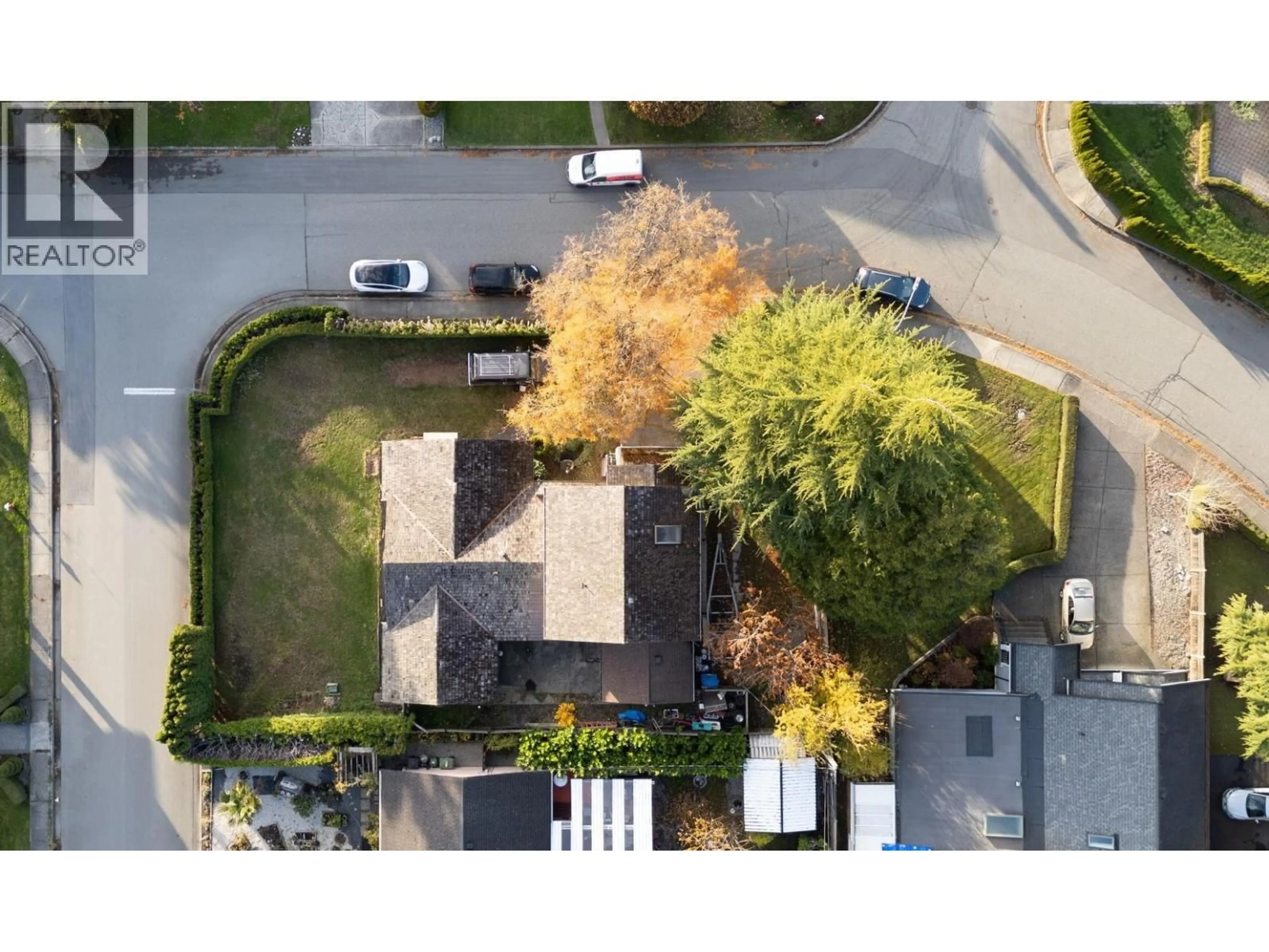 A pic from outside/outdoor area/front of a property/back of a property/a pic from drone, street for 11760 SEALORD ROAD, Richmond British Columbia V7A3L4