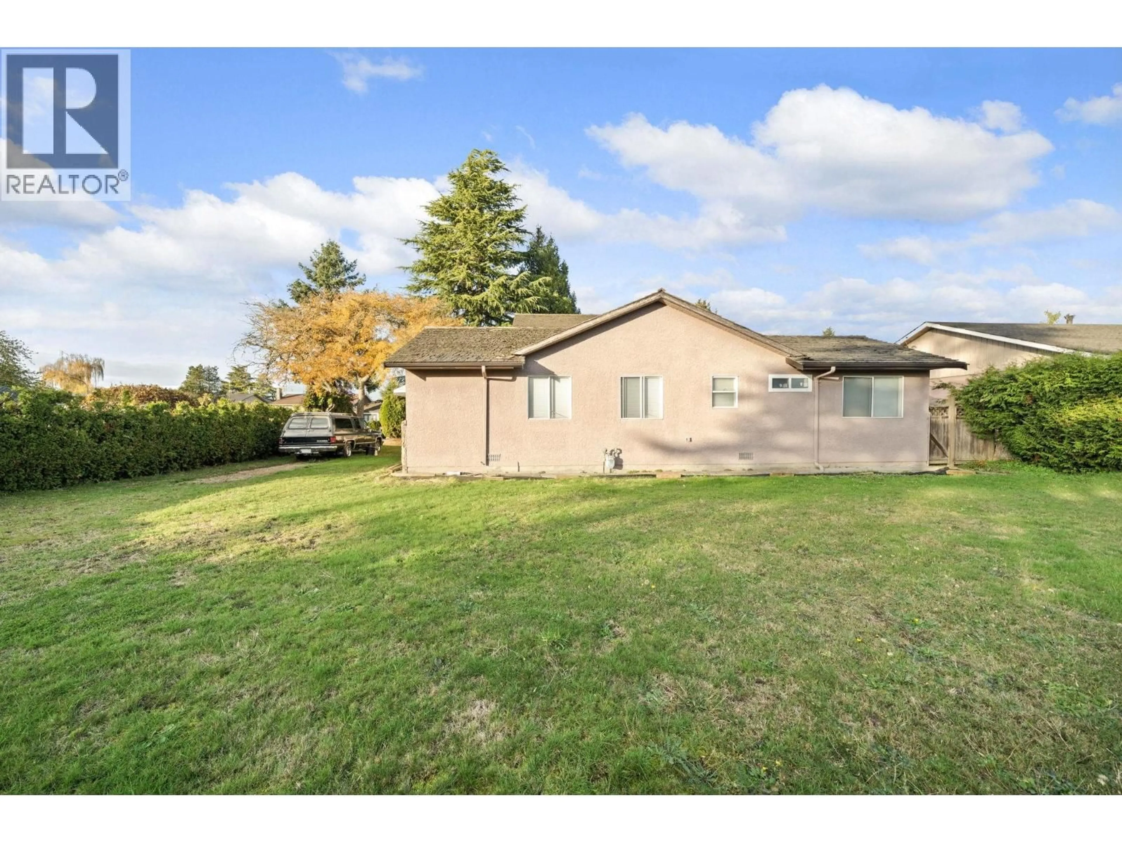 A pic from outside/outdoor area/front of a property/back of a property/a pic from drone, unknown for 11760 SEALORD ROAD, Richmond British Columbia V7A3L4