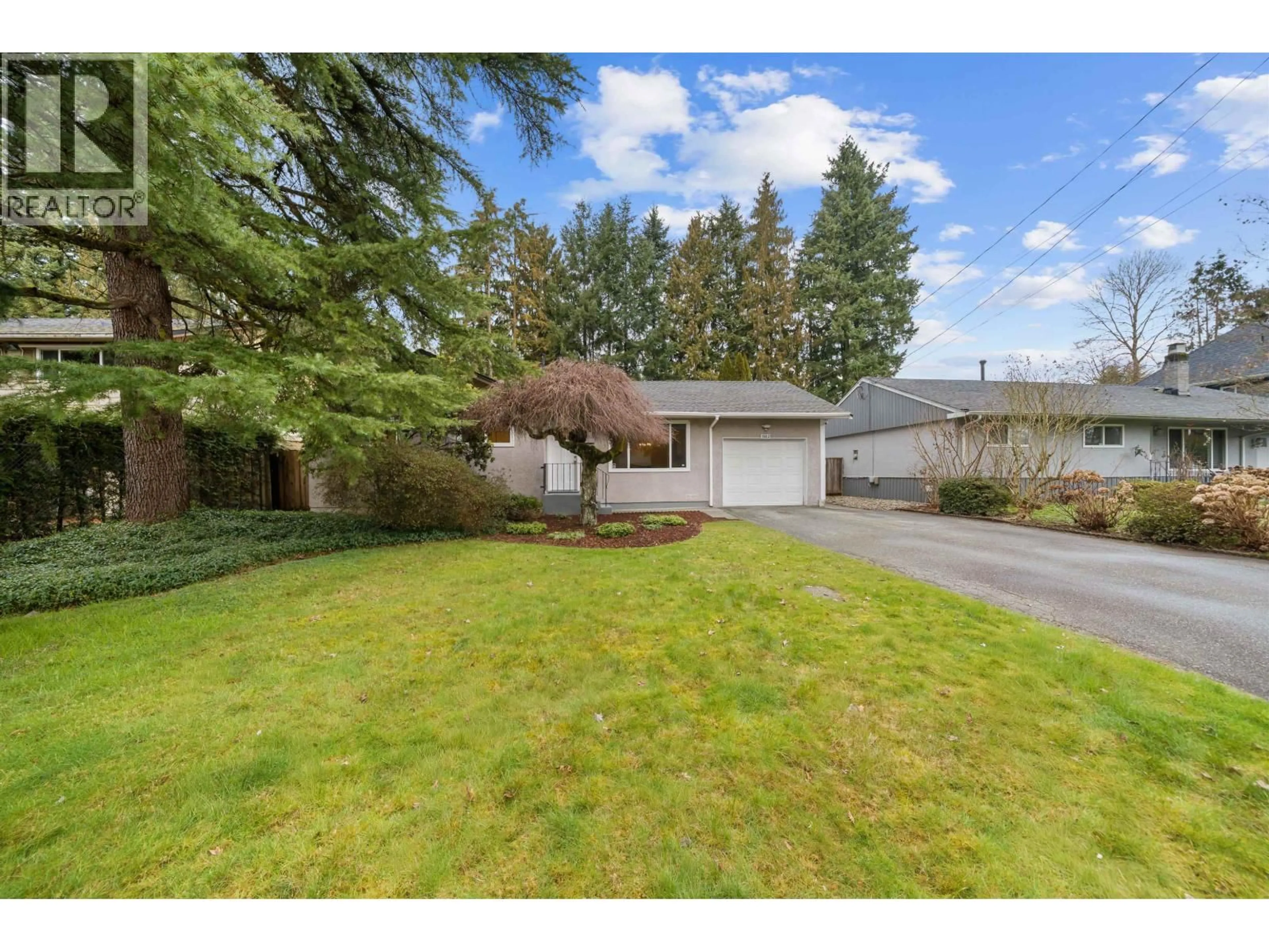 A pic from outside/outdoor area/front of a property/back of a property/a pic from drone, street for 1663 ROBERTSON AVENUE, Port Coquitlam British Columbia V3B1C9