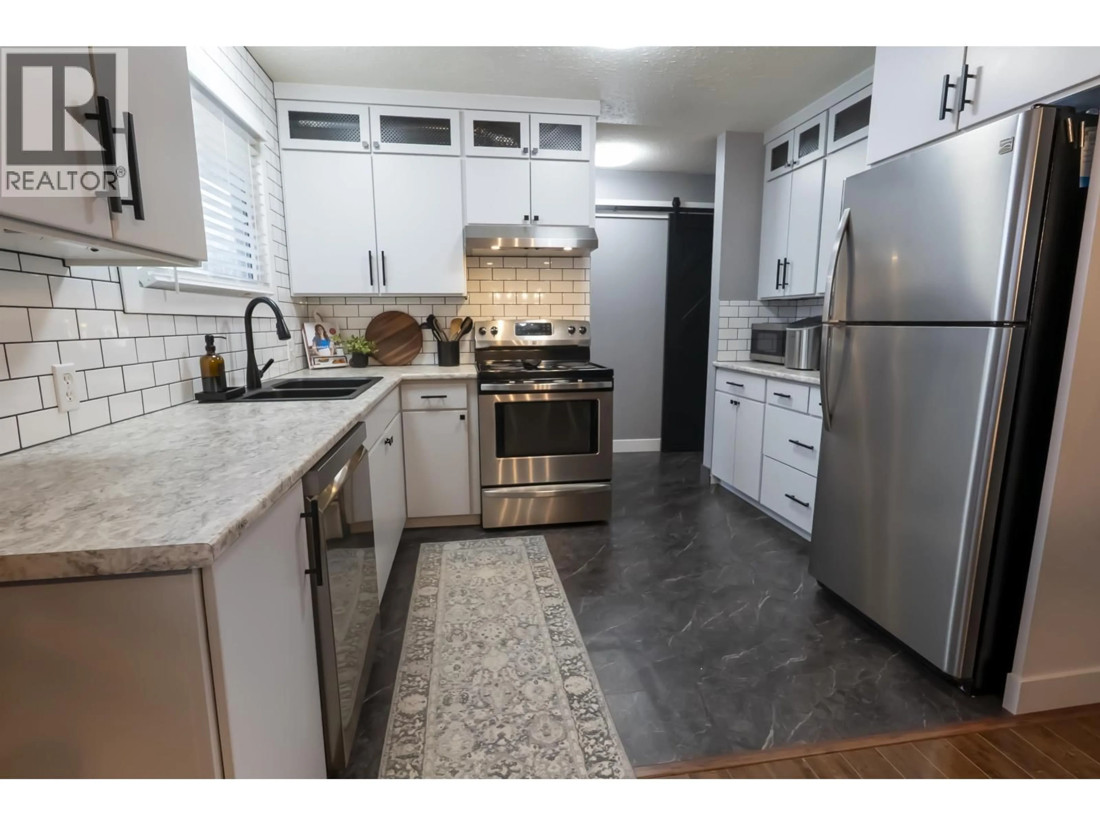 Open concept kitchen, ceramic/tile floor for 432 VANDERVIEW DRIVE, Vanderhoof British Columbia V0J3A0