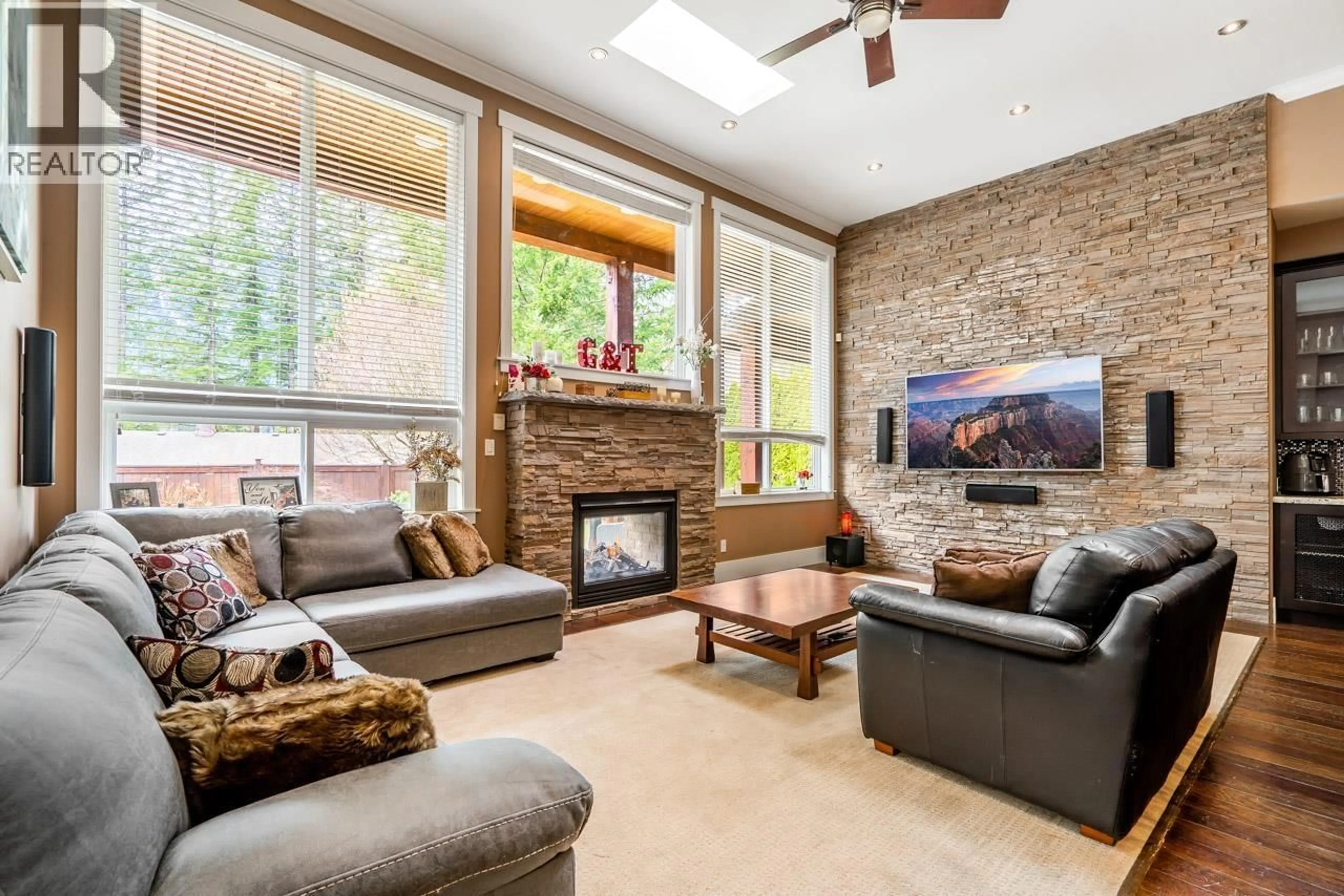 Living room with furniture, unknown for 3 - 1355 DEPOT ROAD, Squamish British Columbia V0N1H0