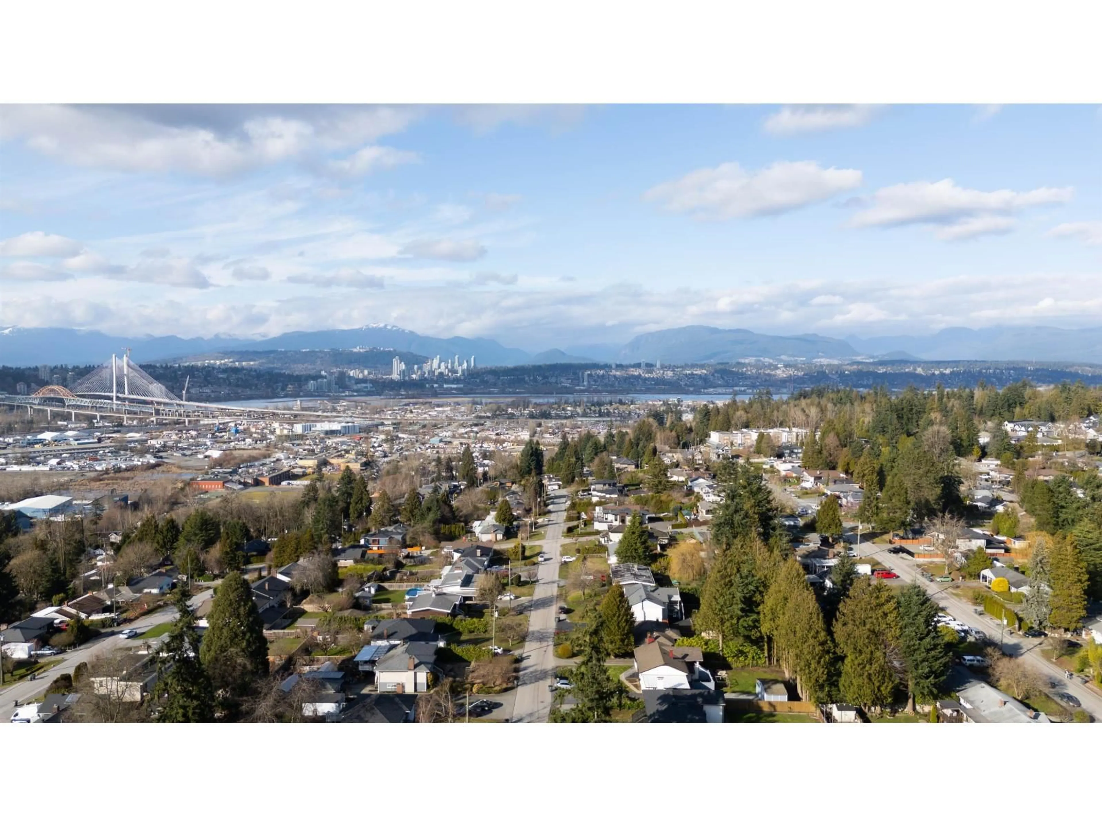 A pic from outside/outdoor area/front of a property/back of a property/a pic from drone, mountain view for 10167 HELEN DRIVE, Surrey British Columbia V3V3B4
