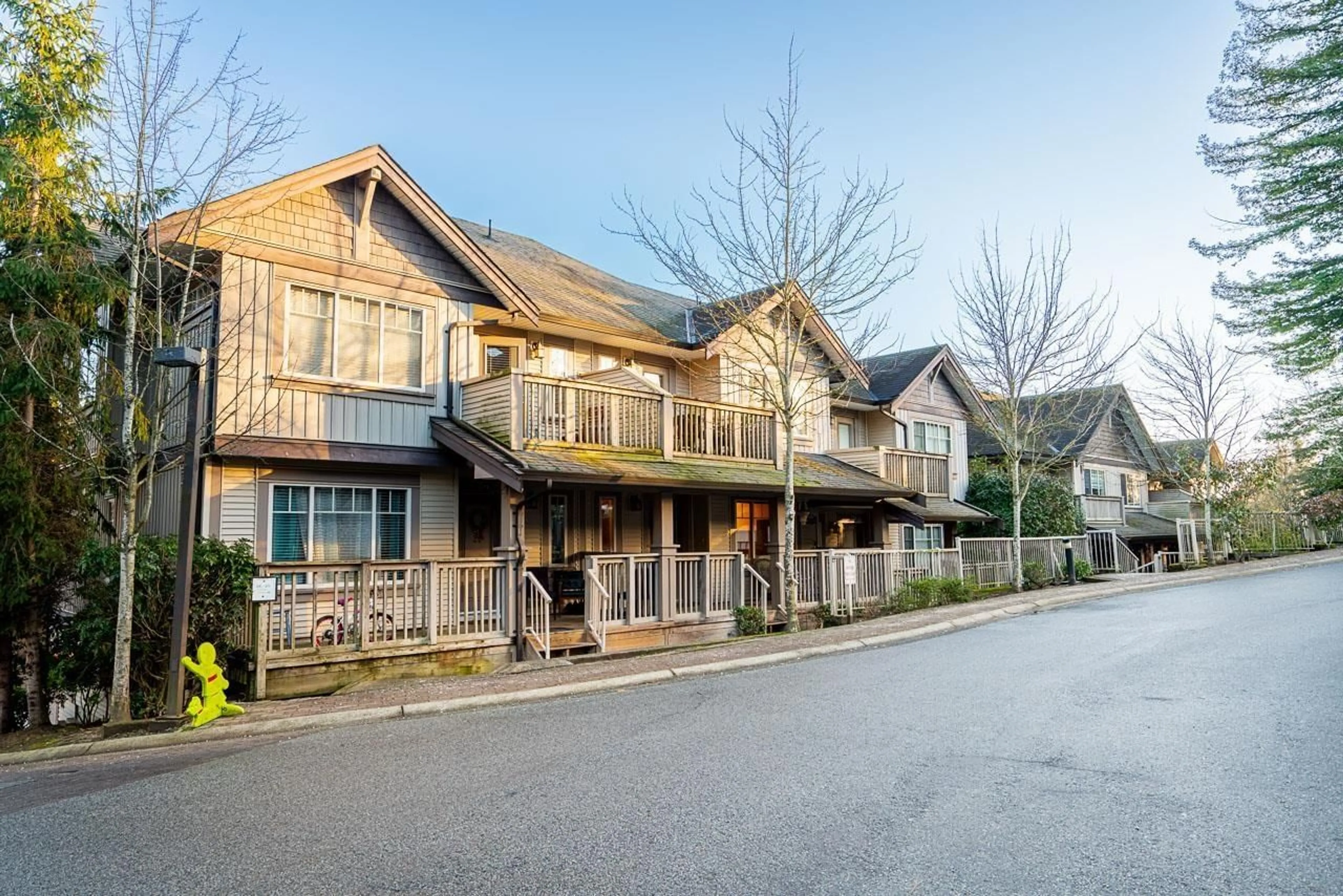 Patio, street for 25 - 6238 192 STREET, Surrey British Columbia V3S0S2