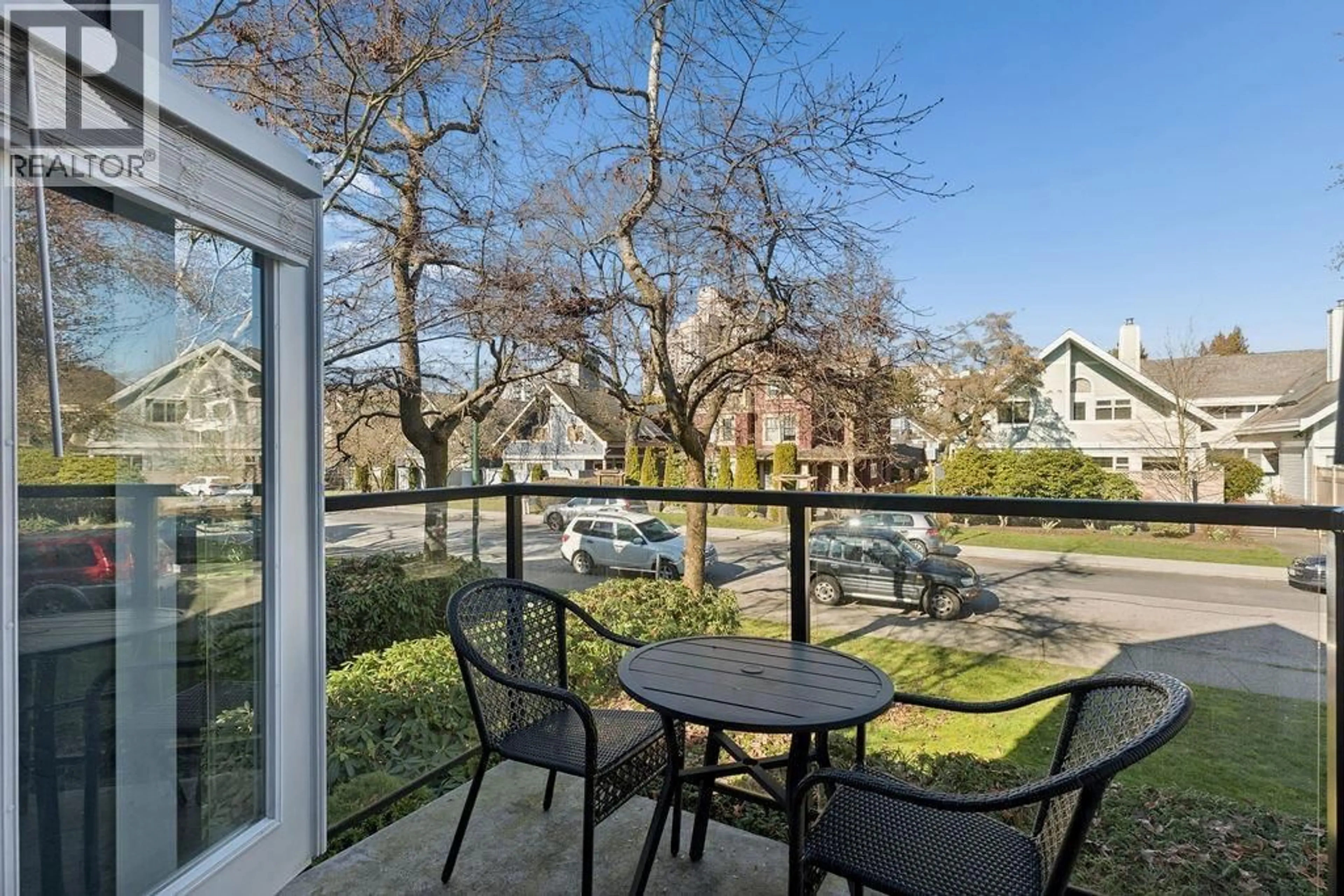 Patio, water/lake/river/ocean view for 208 - 828 14TH AVENUE, Vancouver British Columbia V5Z1R1