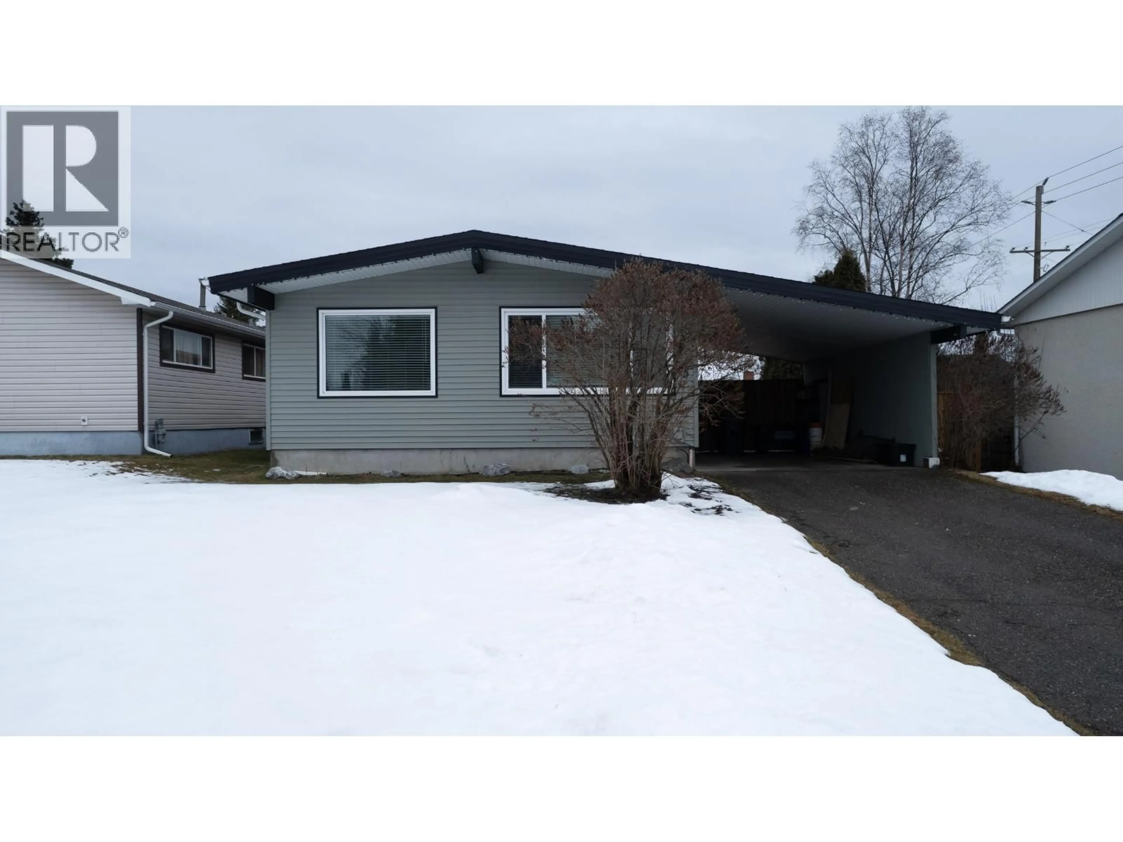Home with vinyl exterior material, street for 193 MCKINLEY CRESCENT, Prince George British Columbia V2M4S3
