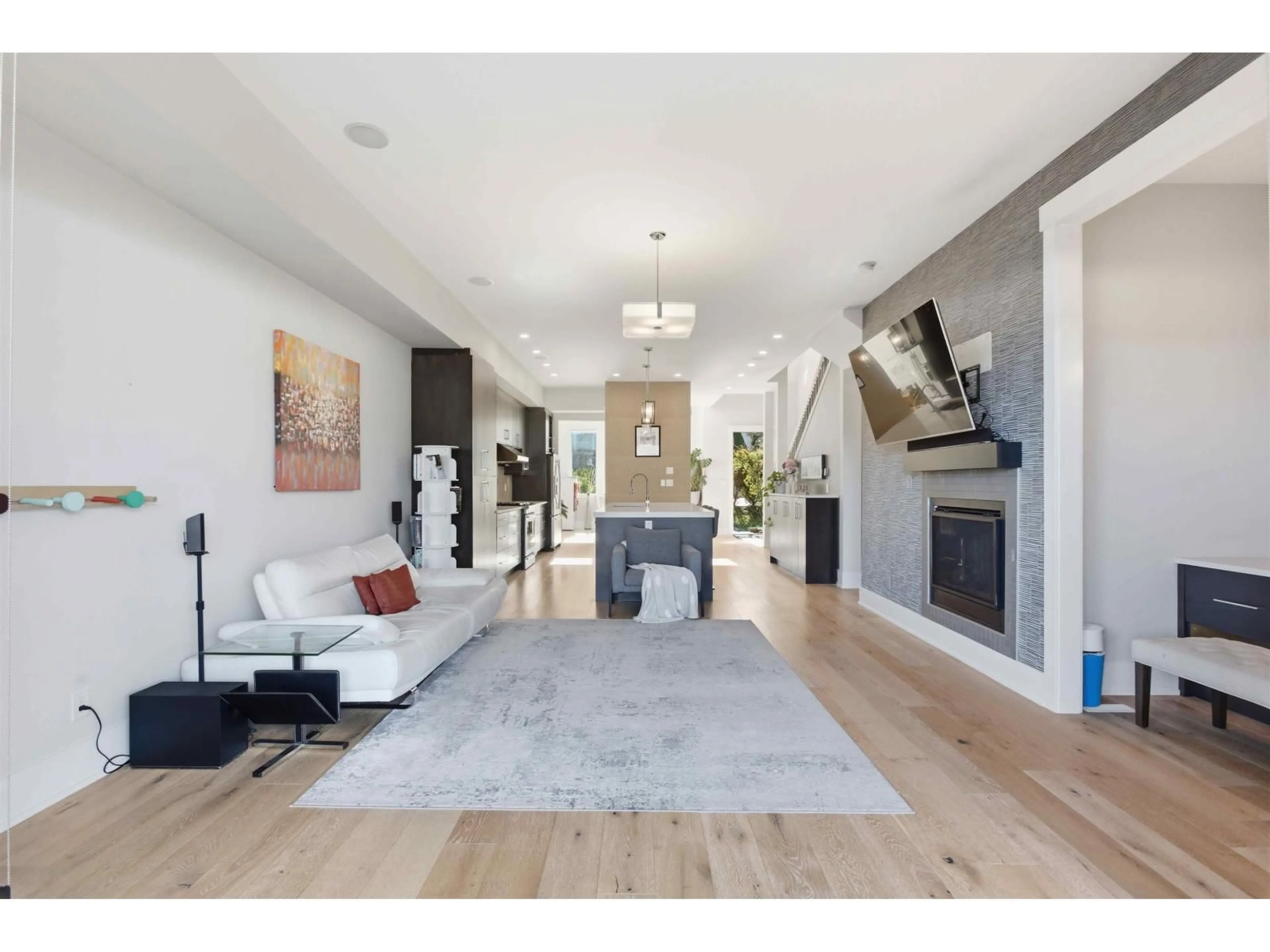 Unknown for 15871 28 AVENUE, Surrey British Columbia V3Z0E5