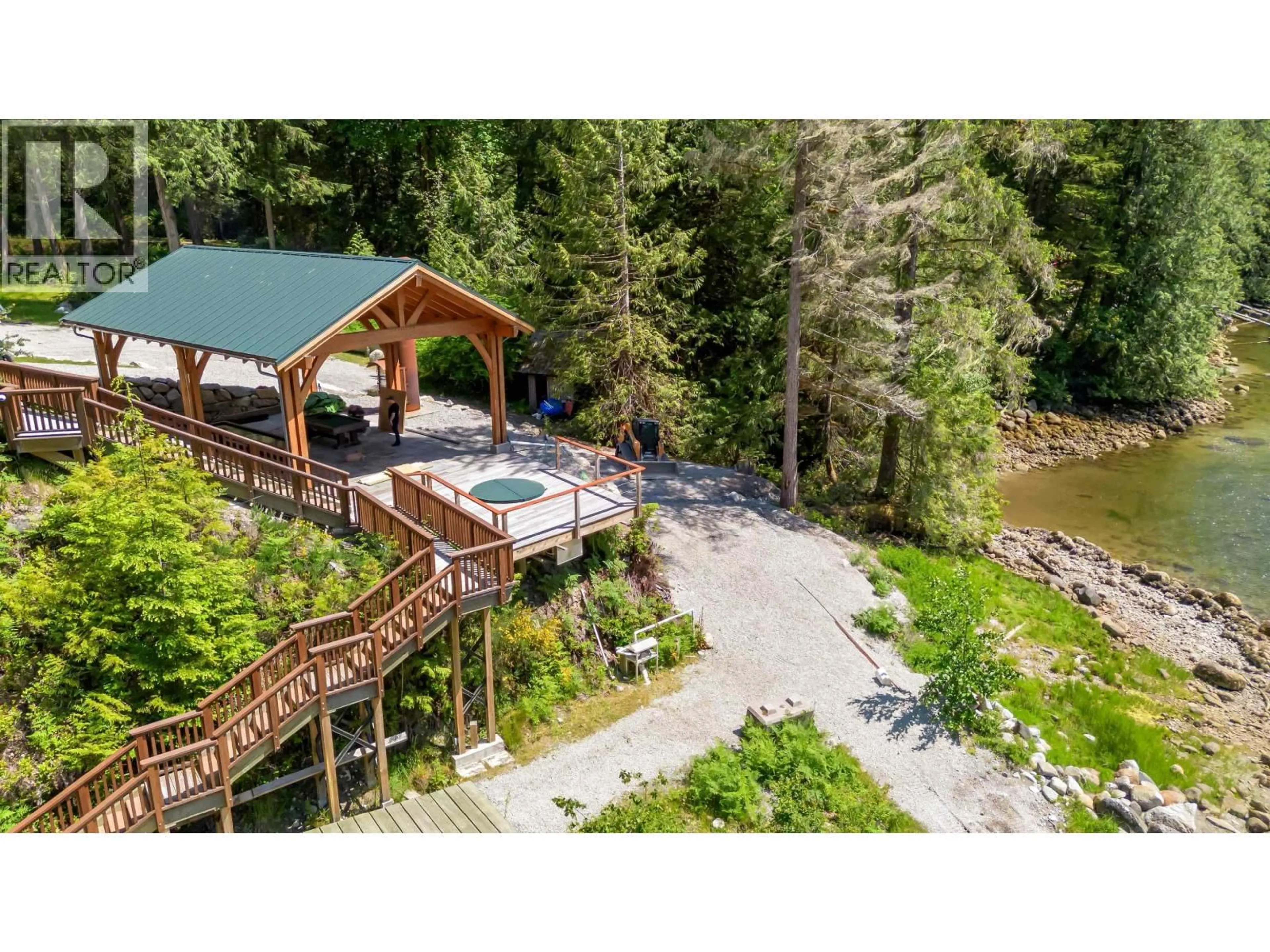 A pic from outside/outdoor area/front of a property/back of a property/a pic from drone, water/lake/river/ocean view for BLK 9 NARROWS INLET NORTH SHORELINE, Sechelt British Columbia V0N3A0