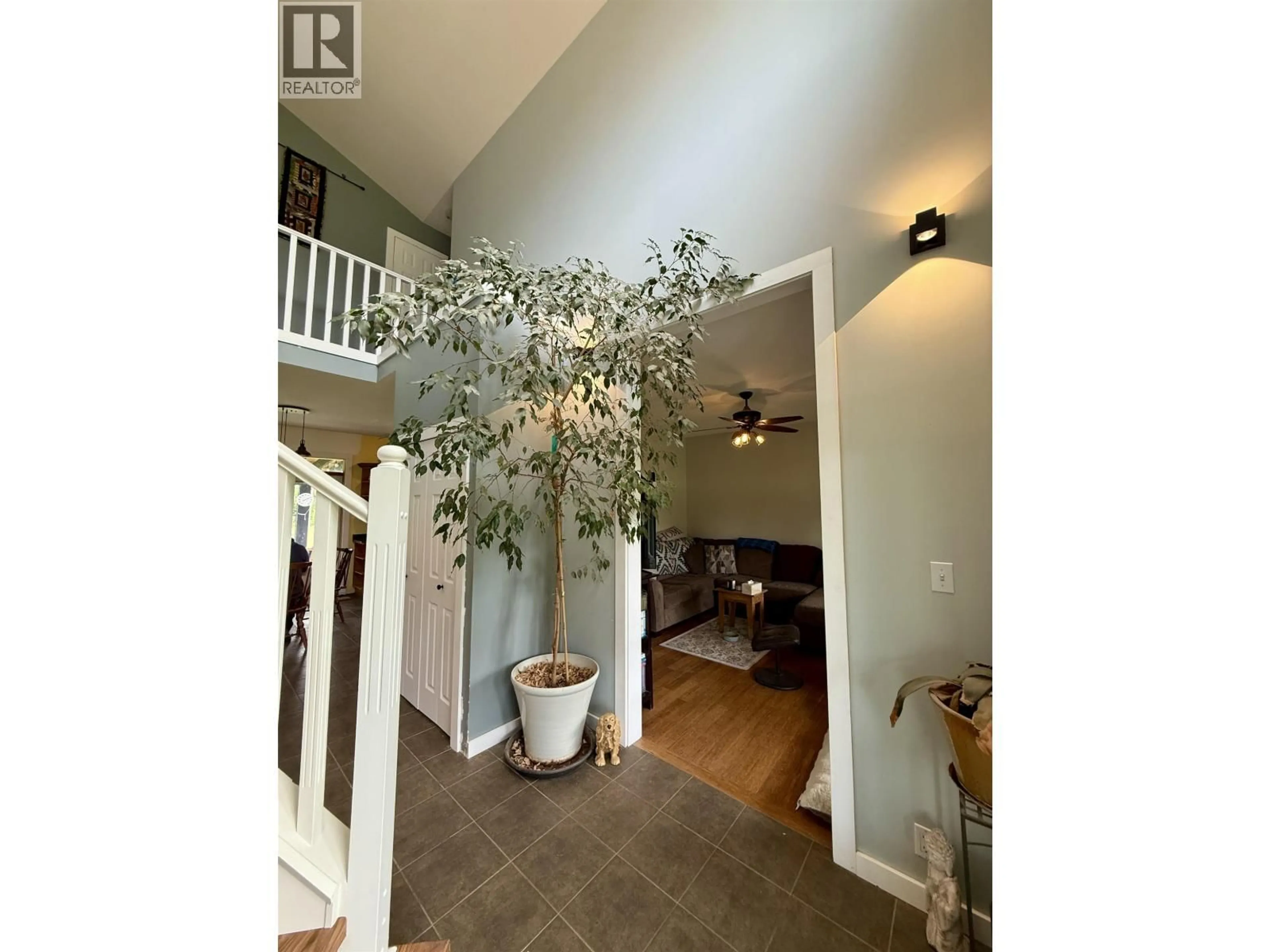Indoor entryway for 5235 RED ROCK ROAD, Prince George British Columbia V2N5Z9