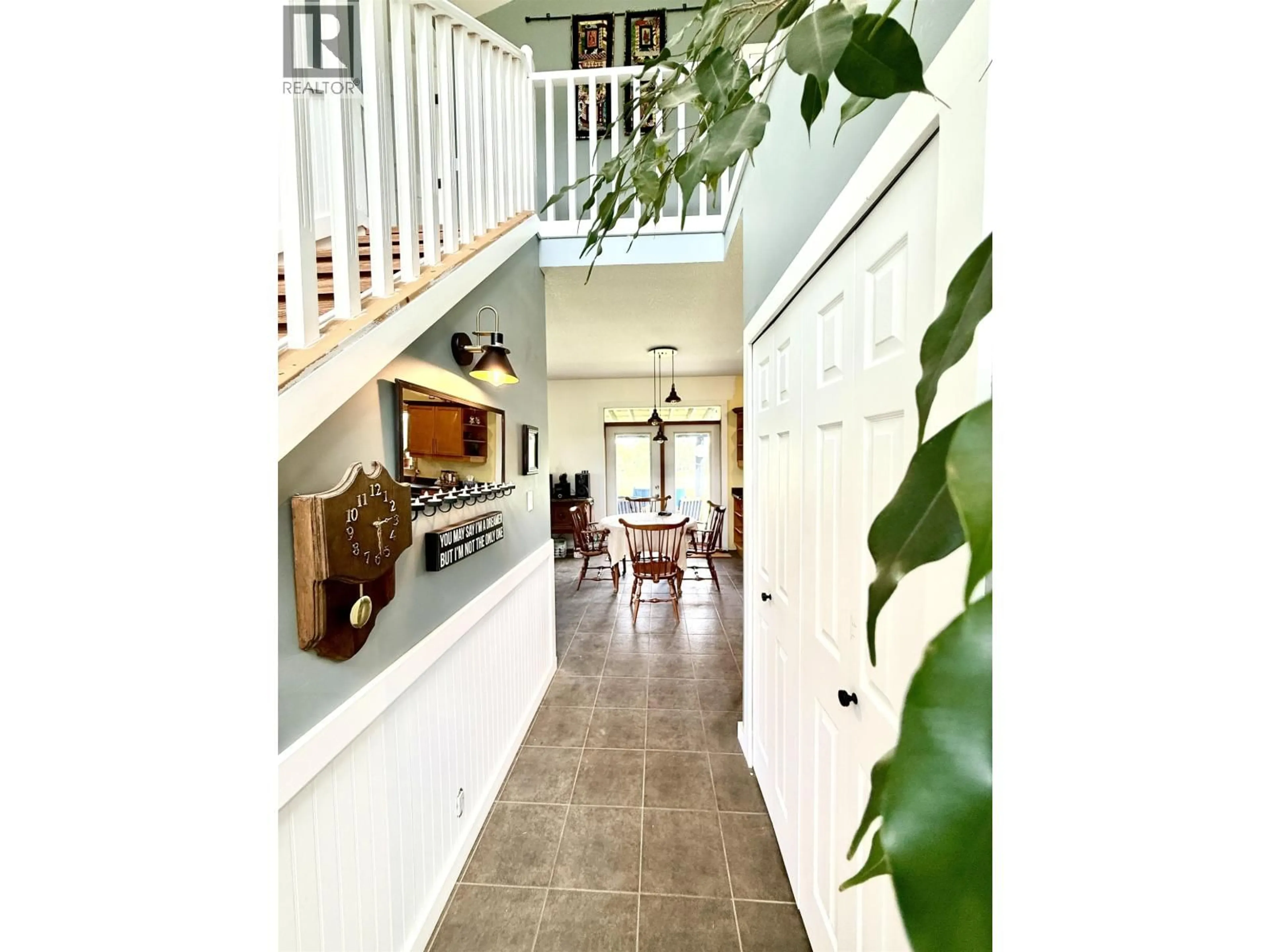 Indoor entryway for 5235 RED ROCK ROAD, Prince George British Columbia V2N5Z9