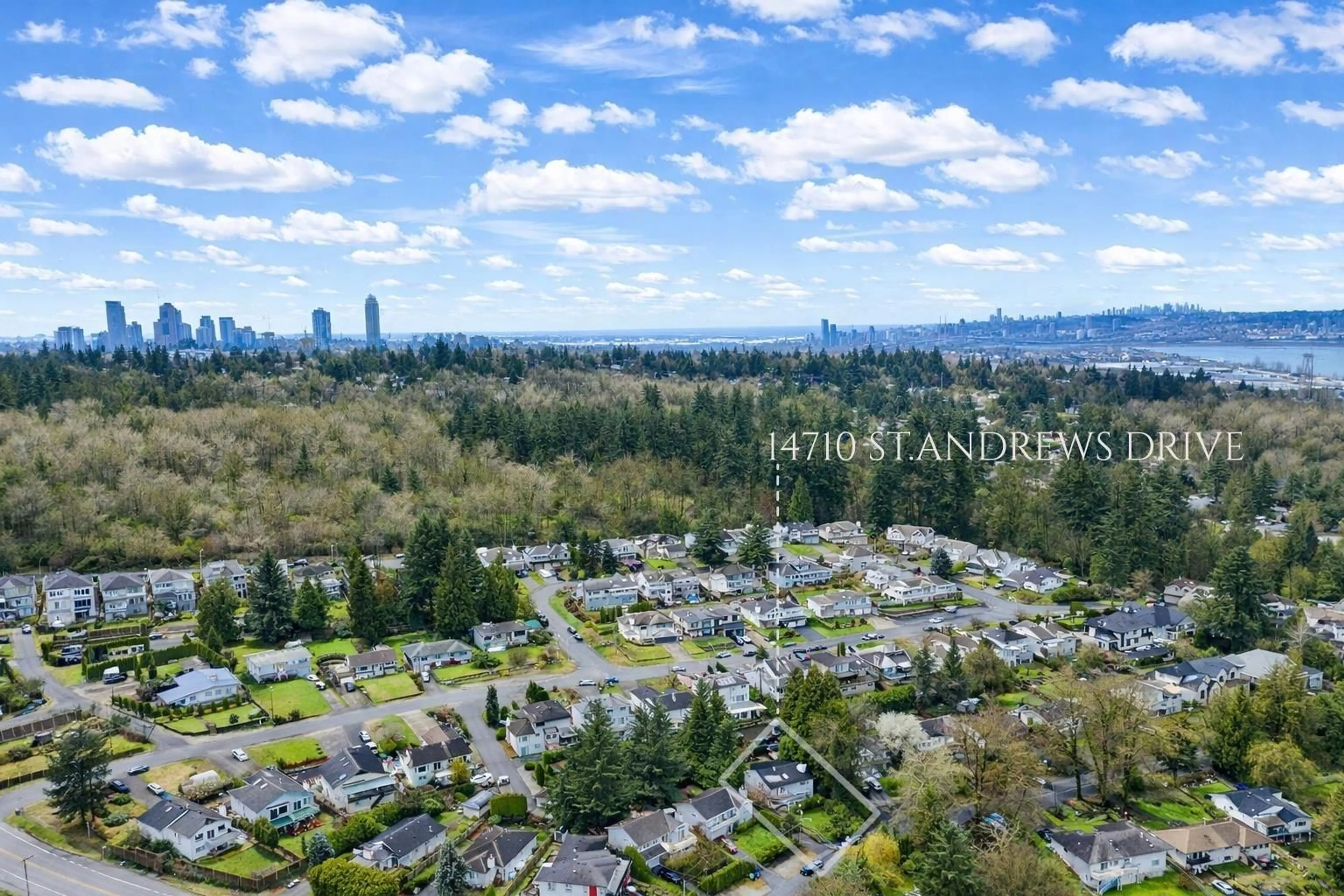 A pic from outside/outdoor area/front of a property/back of a property/a pic from drone, mountain view for 14710 ST. ANDREWS DRIVE, Surrey British Columbia V3R5V4