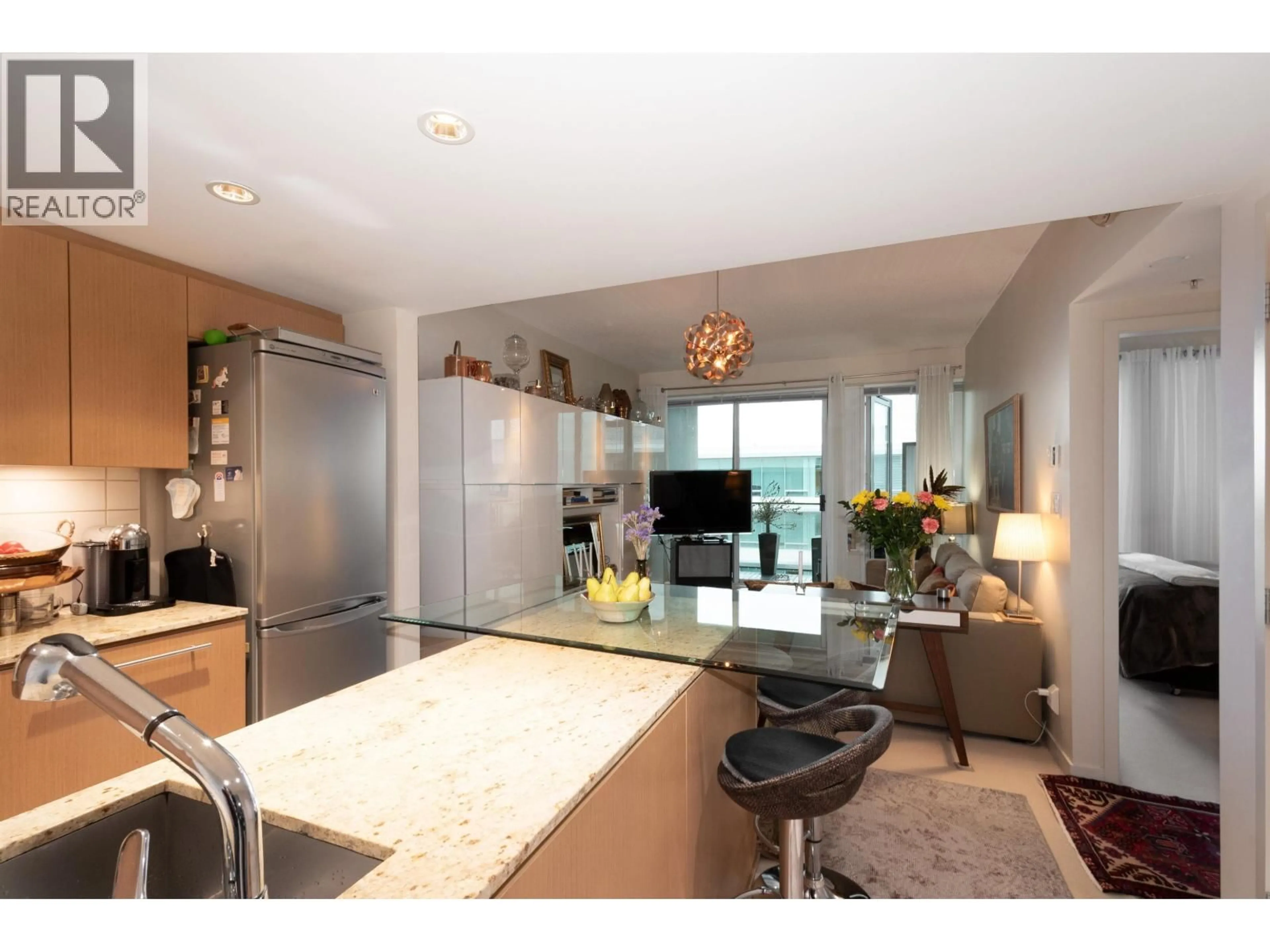 Open concept kitchen, unknown for 804 - 522 8TH AVENUE, Vancouver British Columbia V5Z0A9
