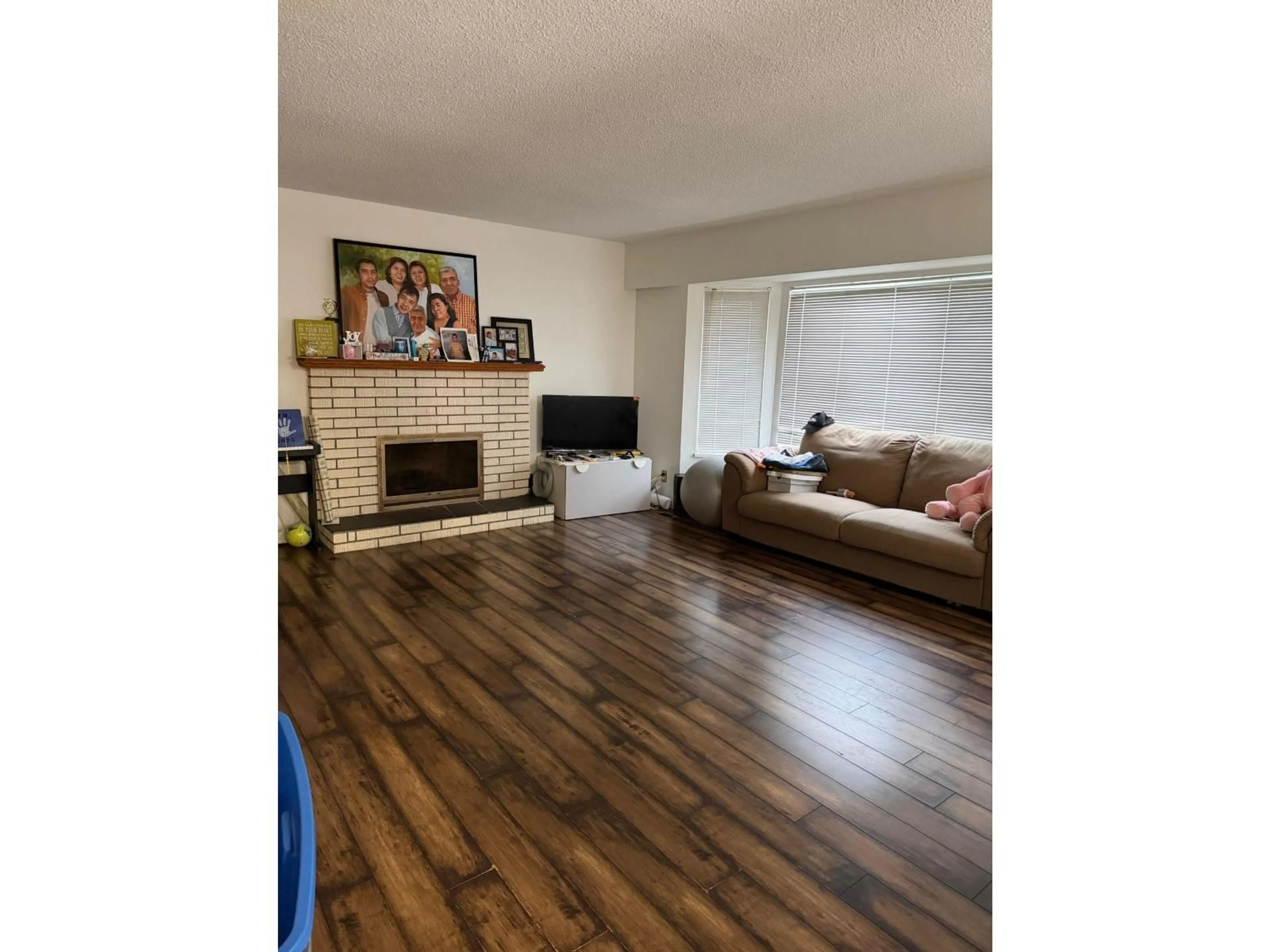 A pic of a room for 8144 111B STREET, Delta British Columbia V4C4S6