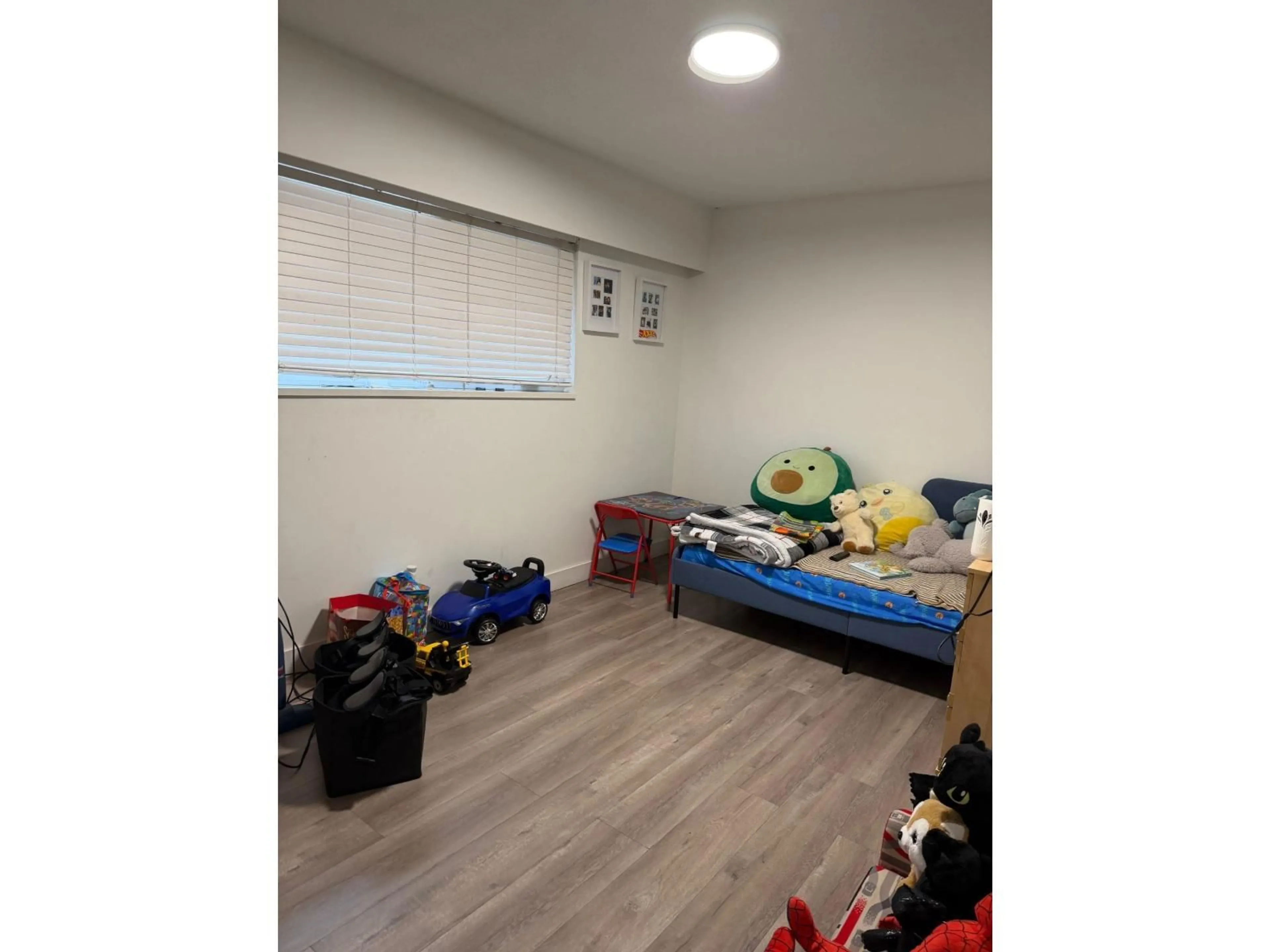 A pic of a room for 8144 111B STREET, Delta British Columbia V4C4S6