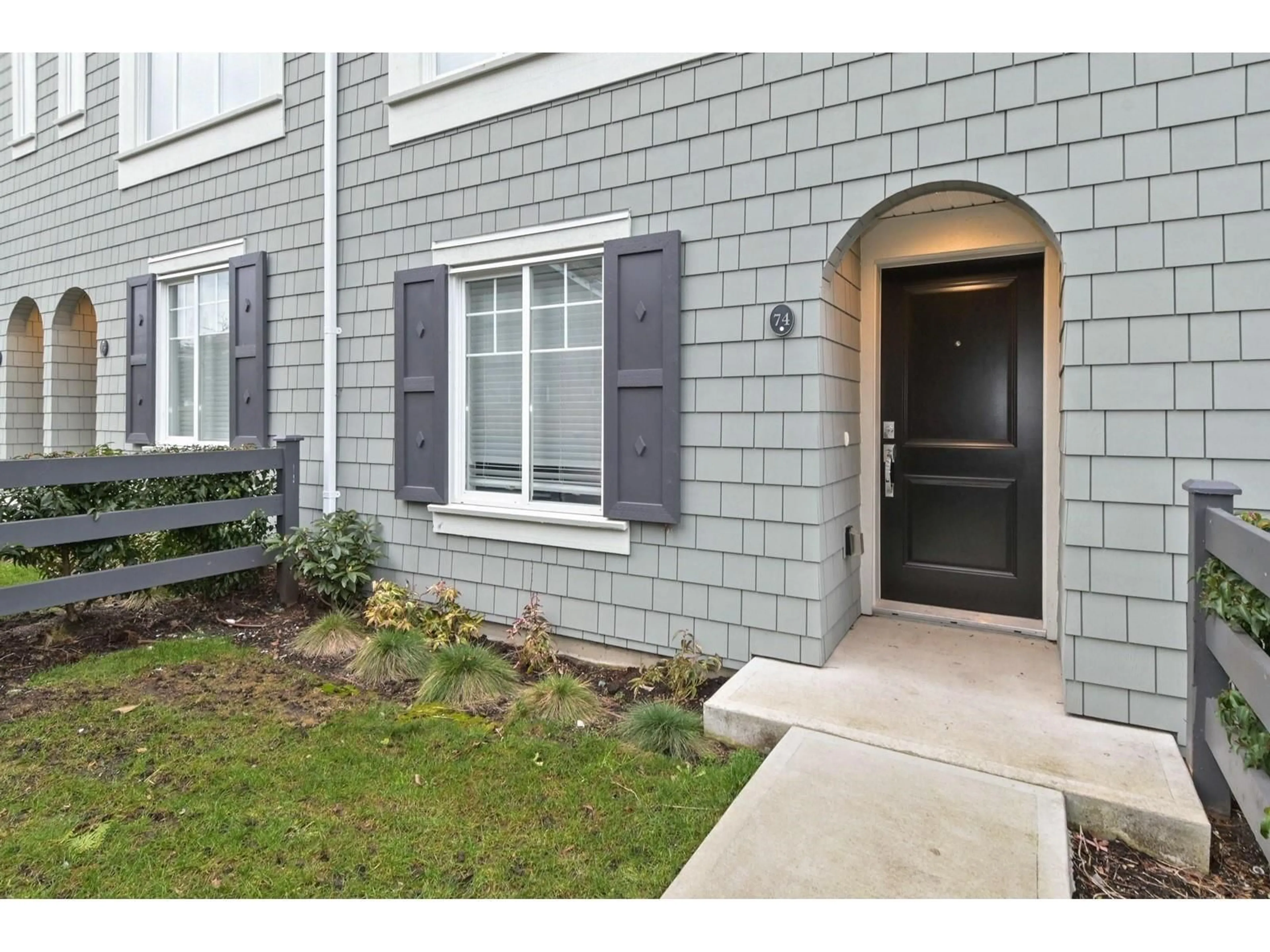 Unknown for 74 - 15778 85 AVENUE, Surrey British Columbia V4N6W8