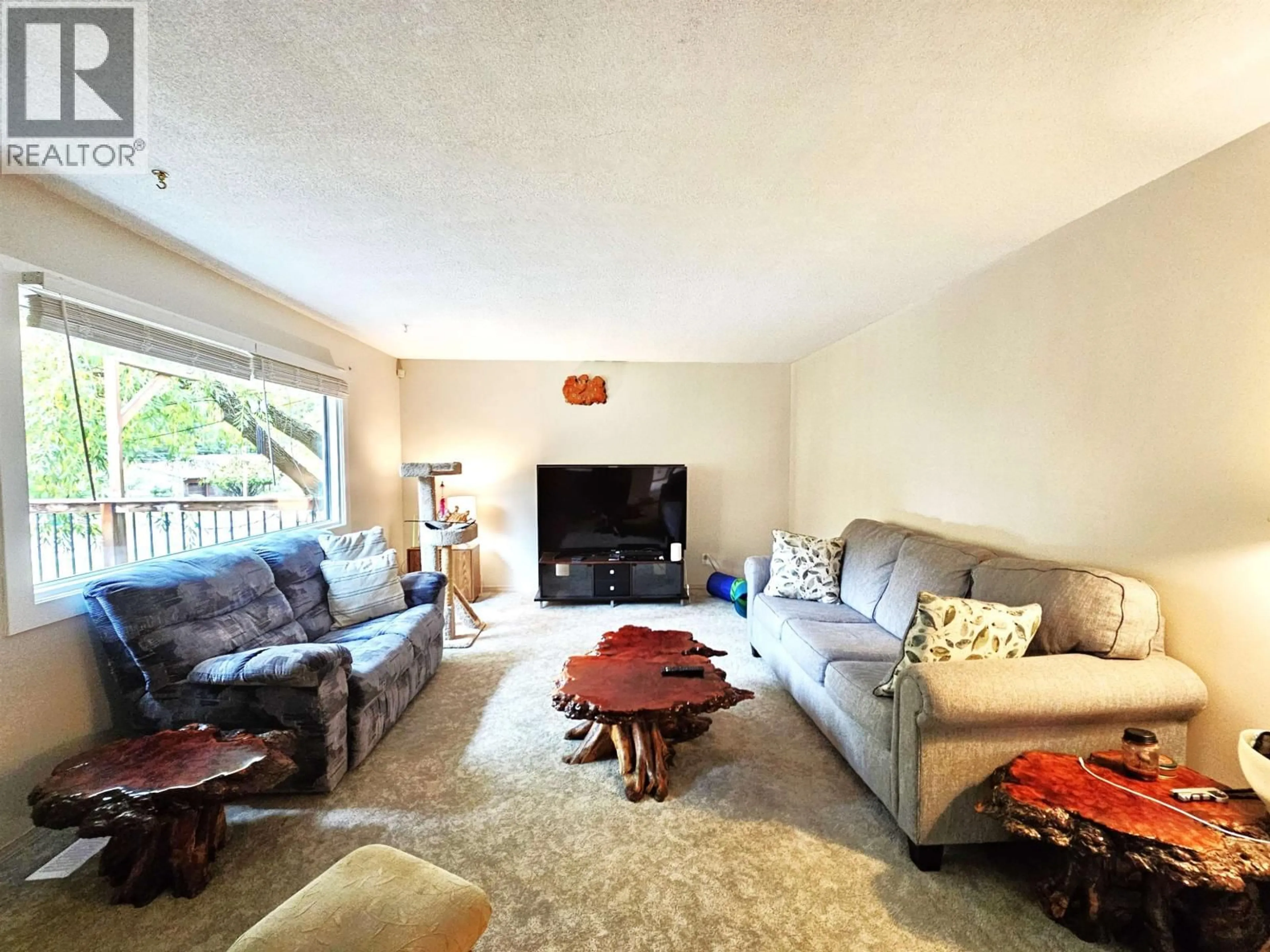 Living room with furniture, unknown for 1652 AINTREE DRIVE, Prince George British Columbia V2K1H5