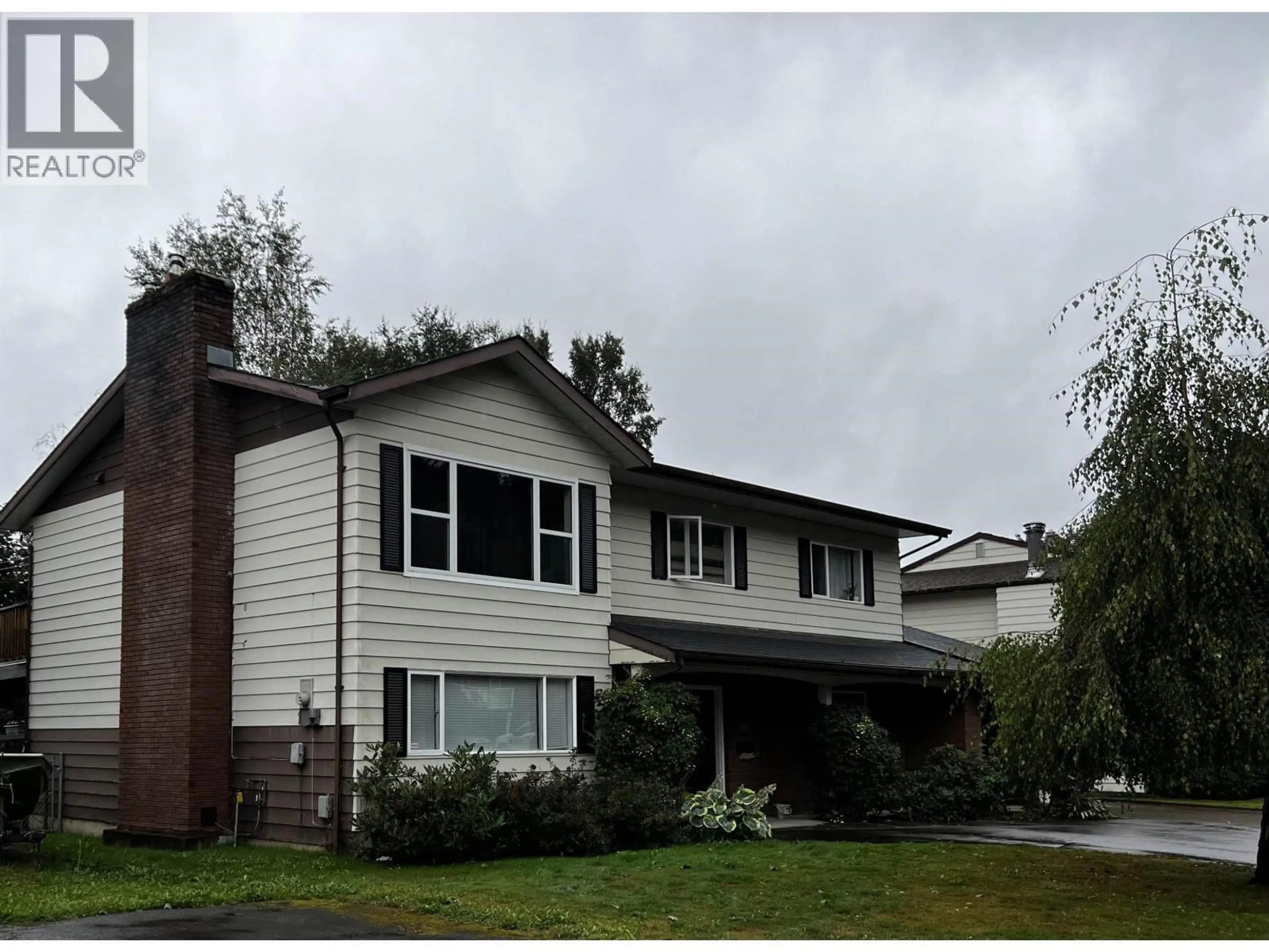 Home with vinyl exterior material, unknown for 4915 LAMBLY AVENUE, Terrace British Columbia V8G4M9