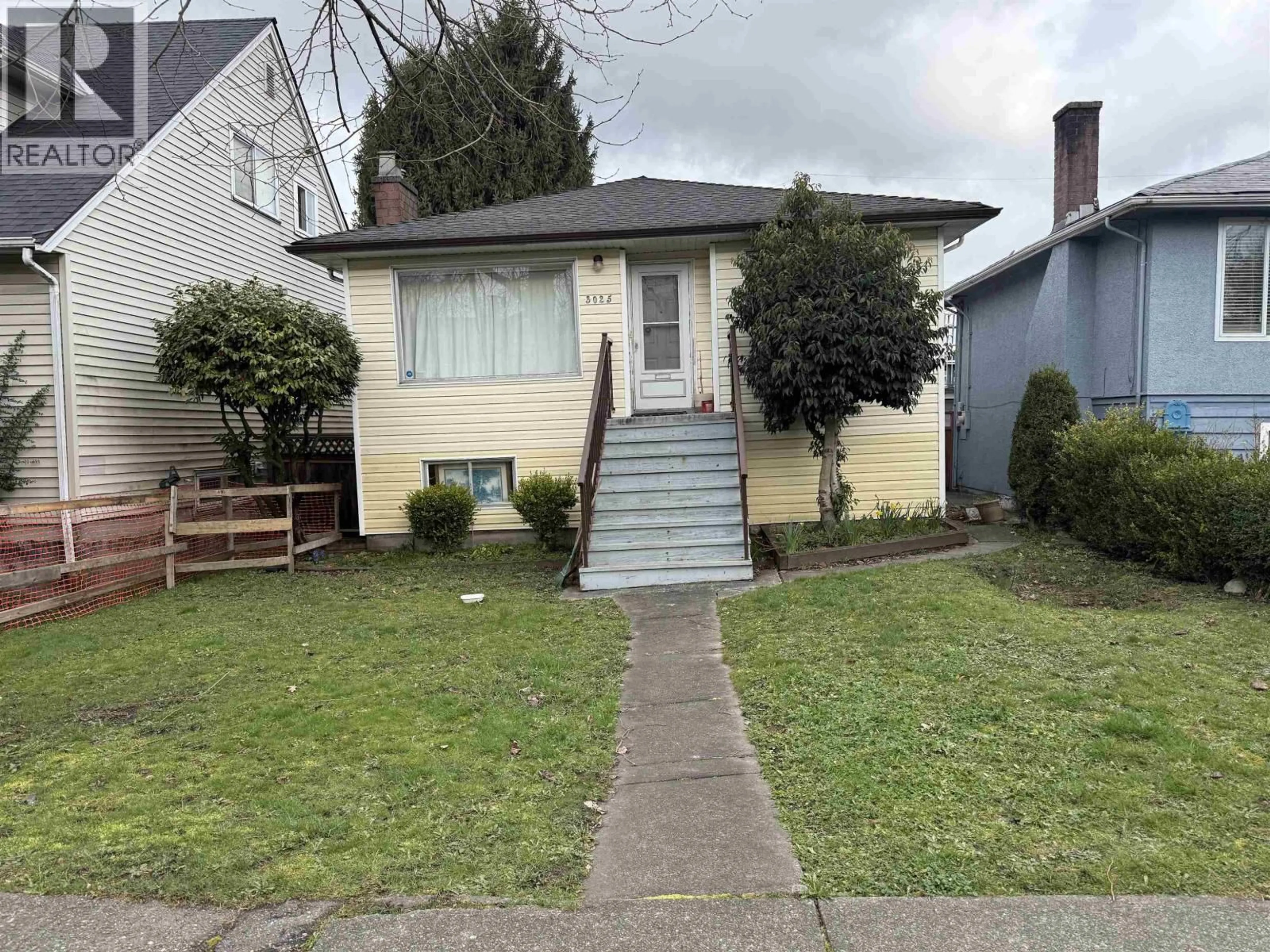 Unknown for 3025 45TH AVENUE, Vancouver British Columbia V5R3C6