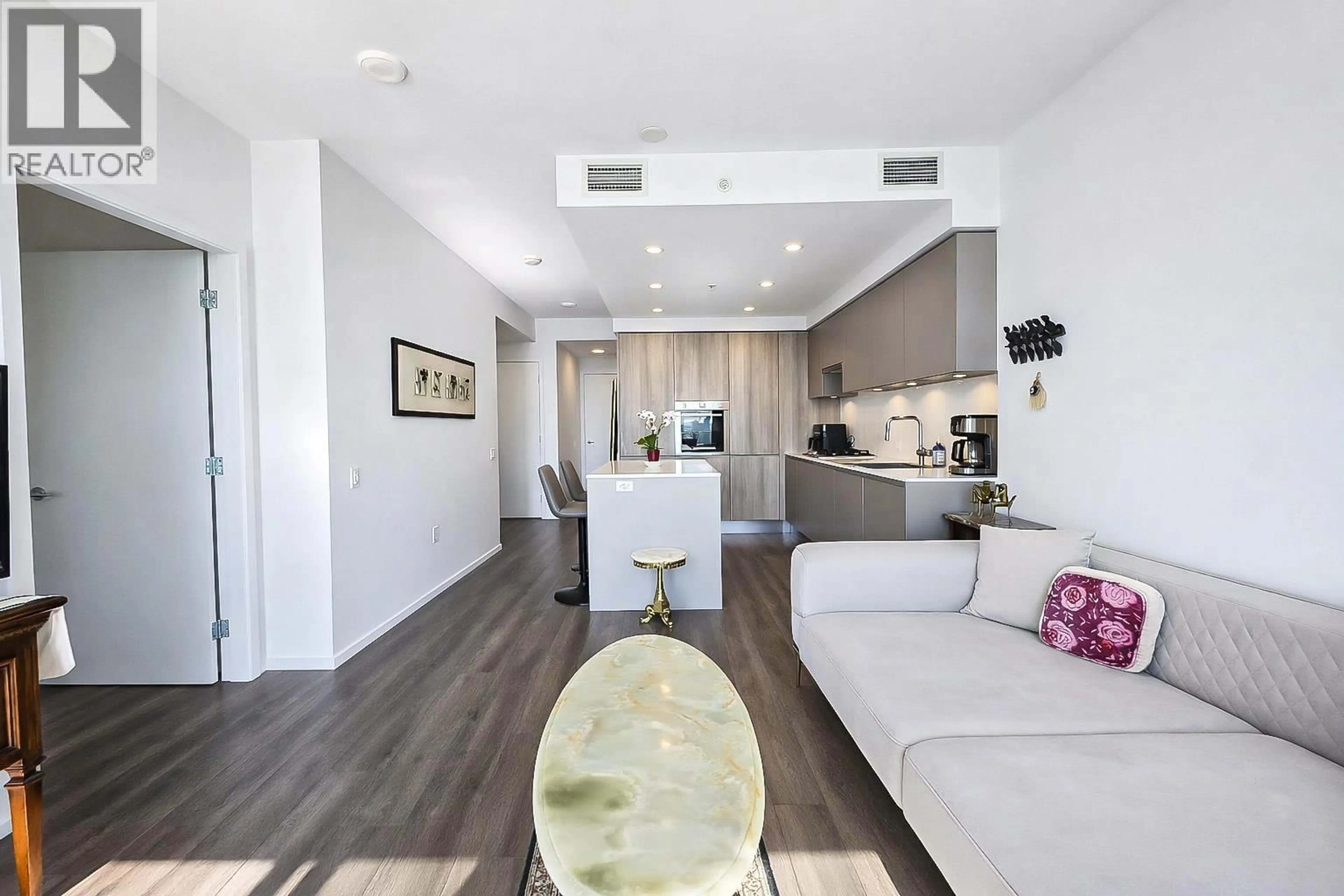 Unknown for 706 - 3833 EVERGREEN PLACE, Burnaby British Columbia V3J0M2