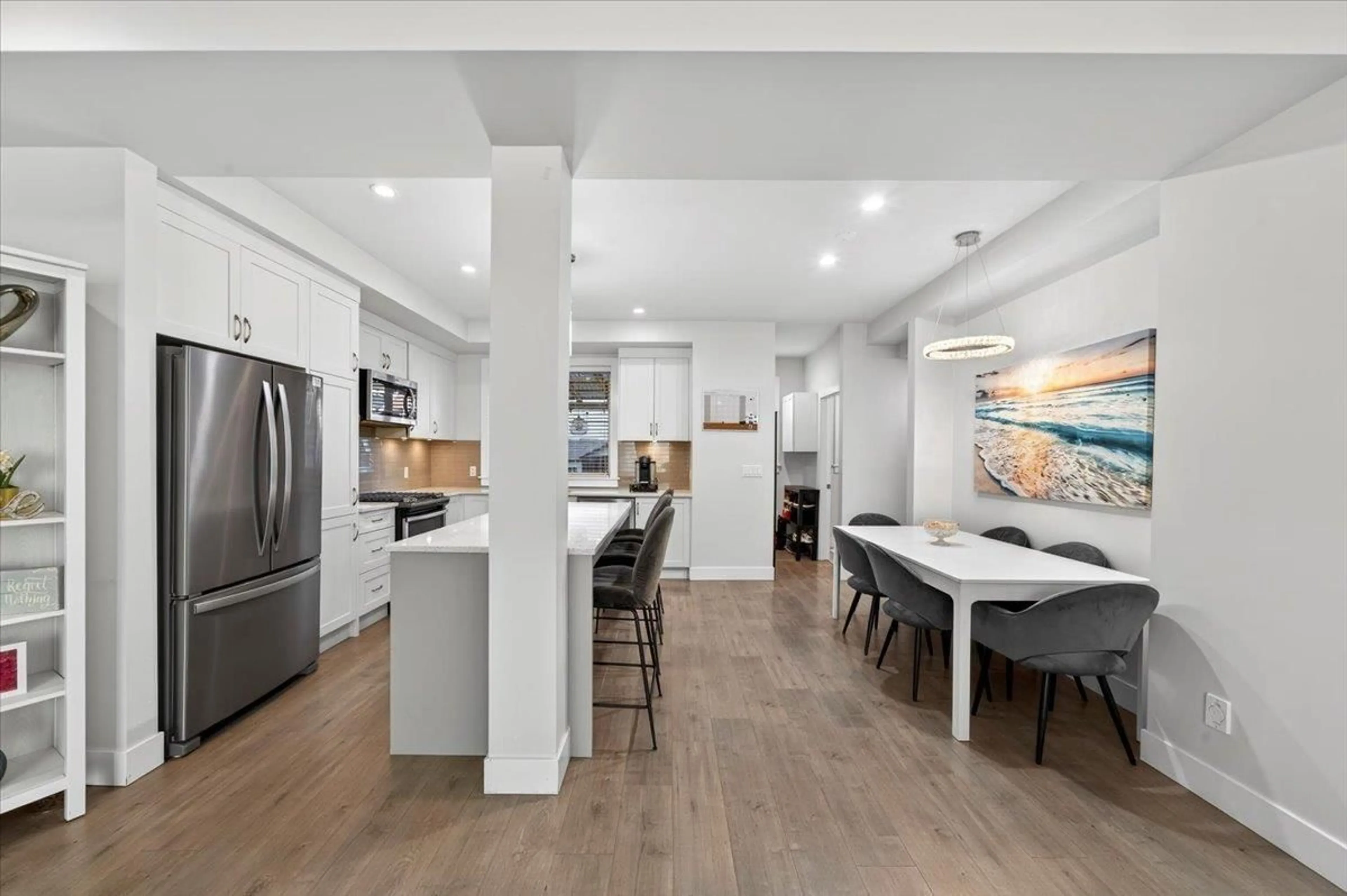 Open concept kitchen, unknown for 32579 ROSS DRIVE, Mission British Columbia V2V0G4