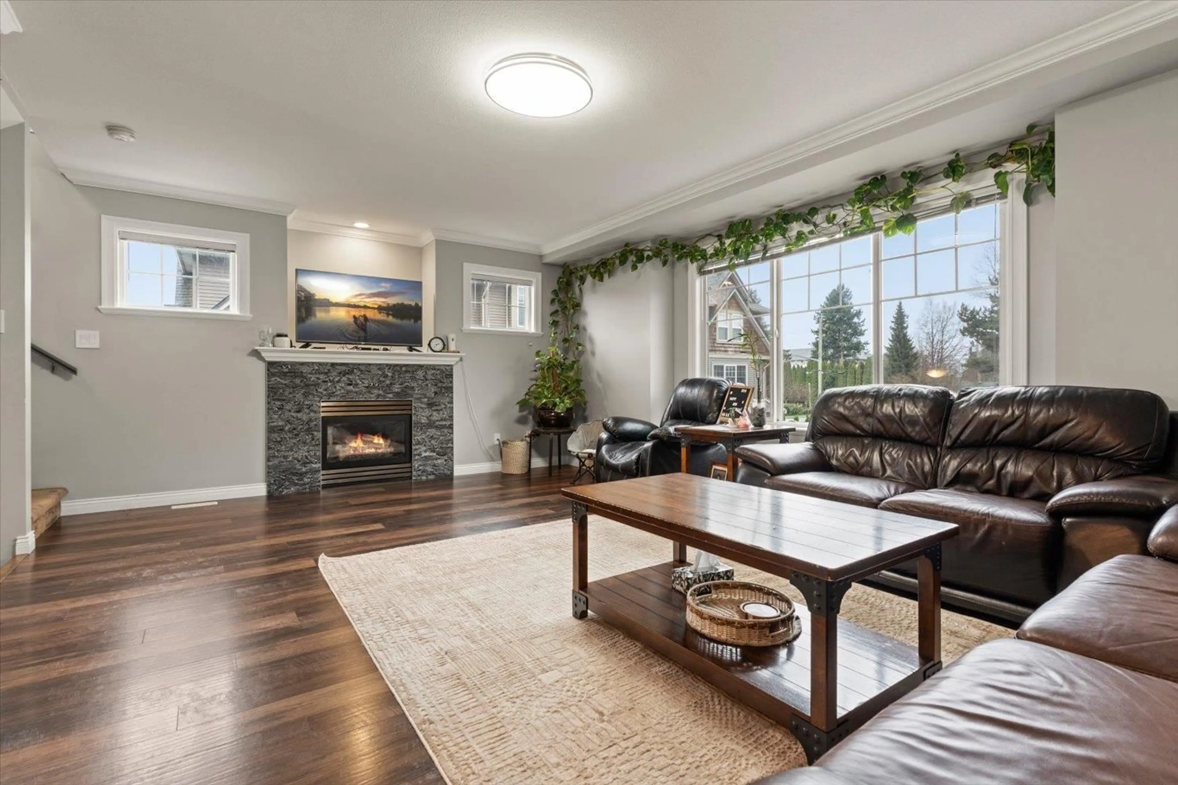 Living room with furniture, unknown for 5 - 8880 NOWELL STREET, Chilliwack British Columbia V2P0A6