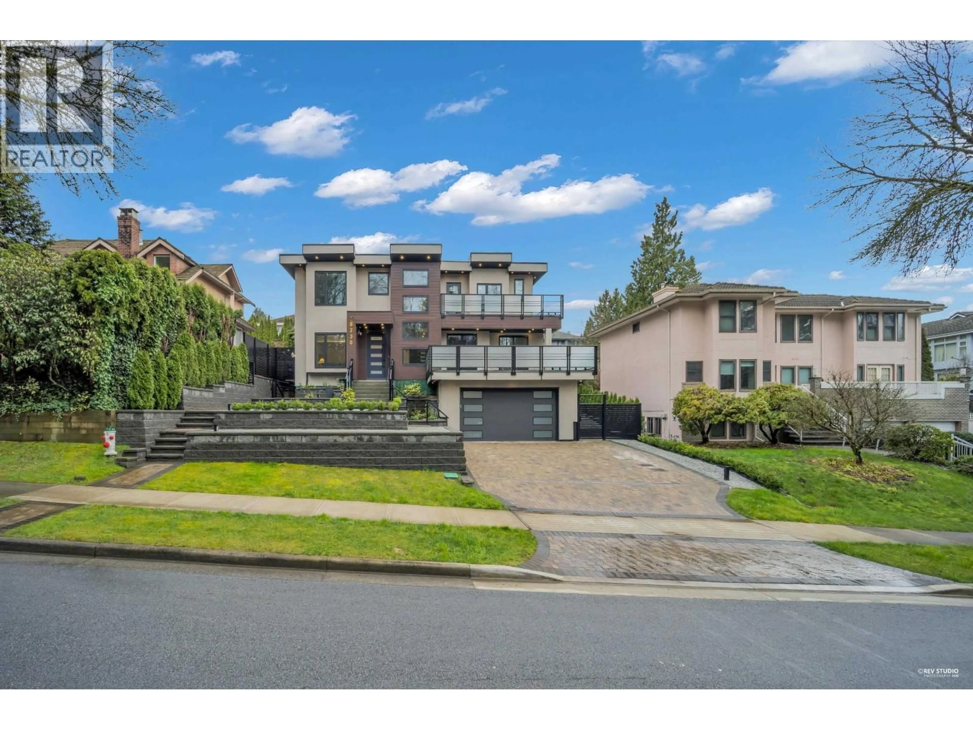 A pic from outside/outdoor area/front of a property/back of a property/a pic from drone, street for 8230 LAKEFIELD DRIVE, Burnaby British Columbia V5E4G7