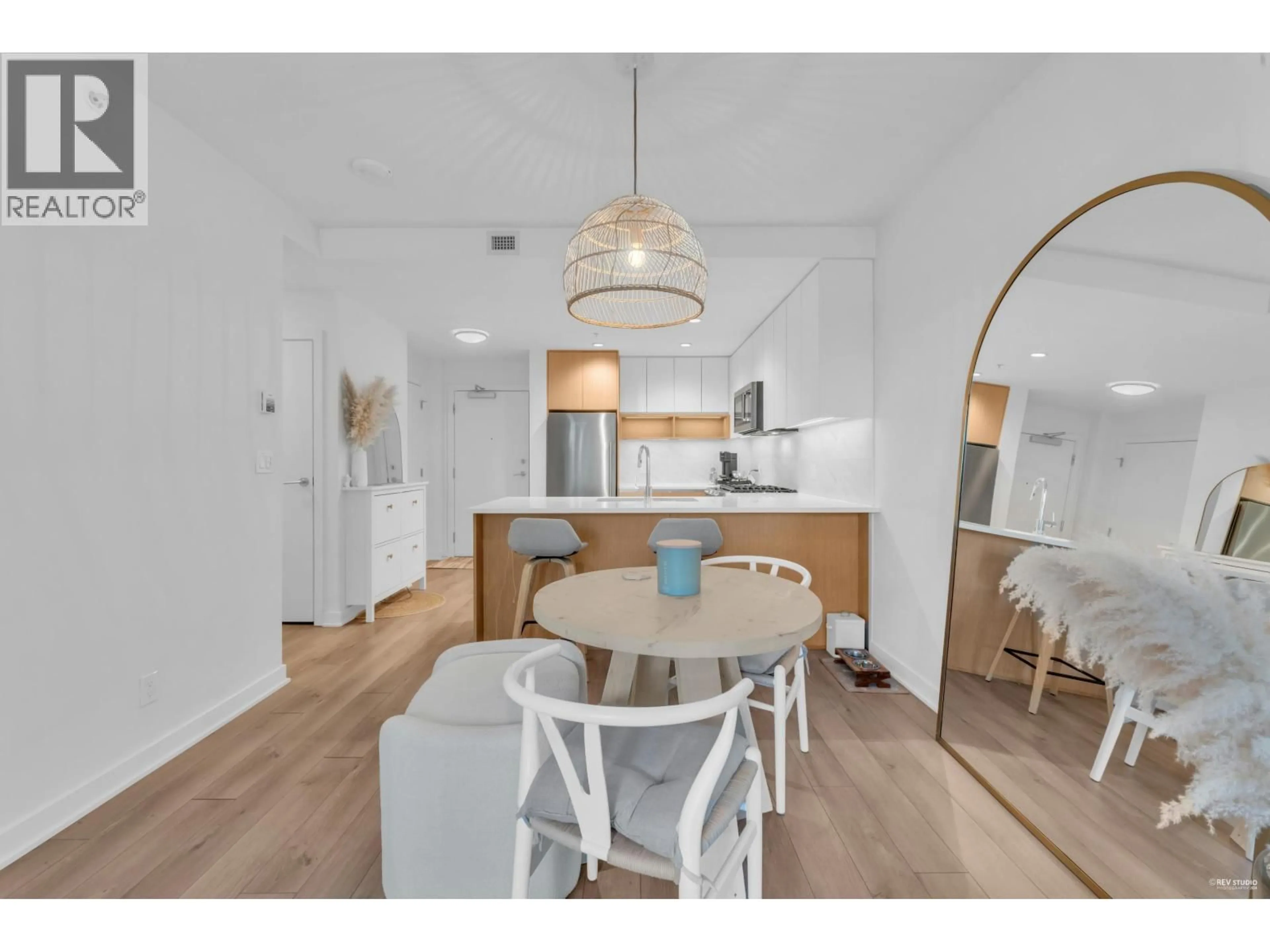 Open concept kitchen, unknown for 103 - 8940 UNIVERSITY CRESCENT, Burnaby British Columbia V5A0E7