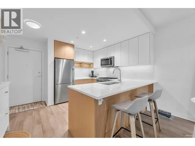 103 - 8940 UNIVERSITY CRESCENT, Burnaby 5