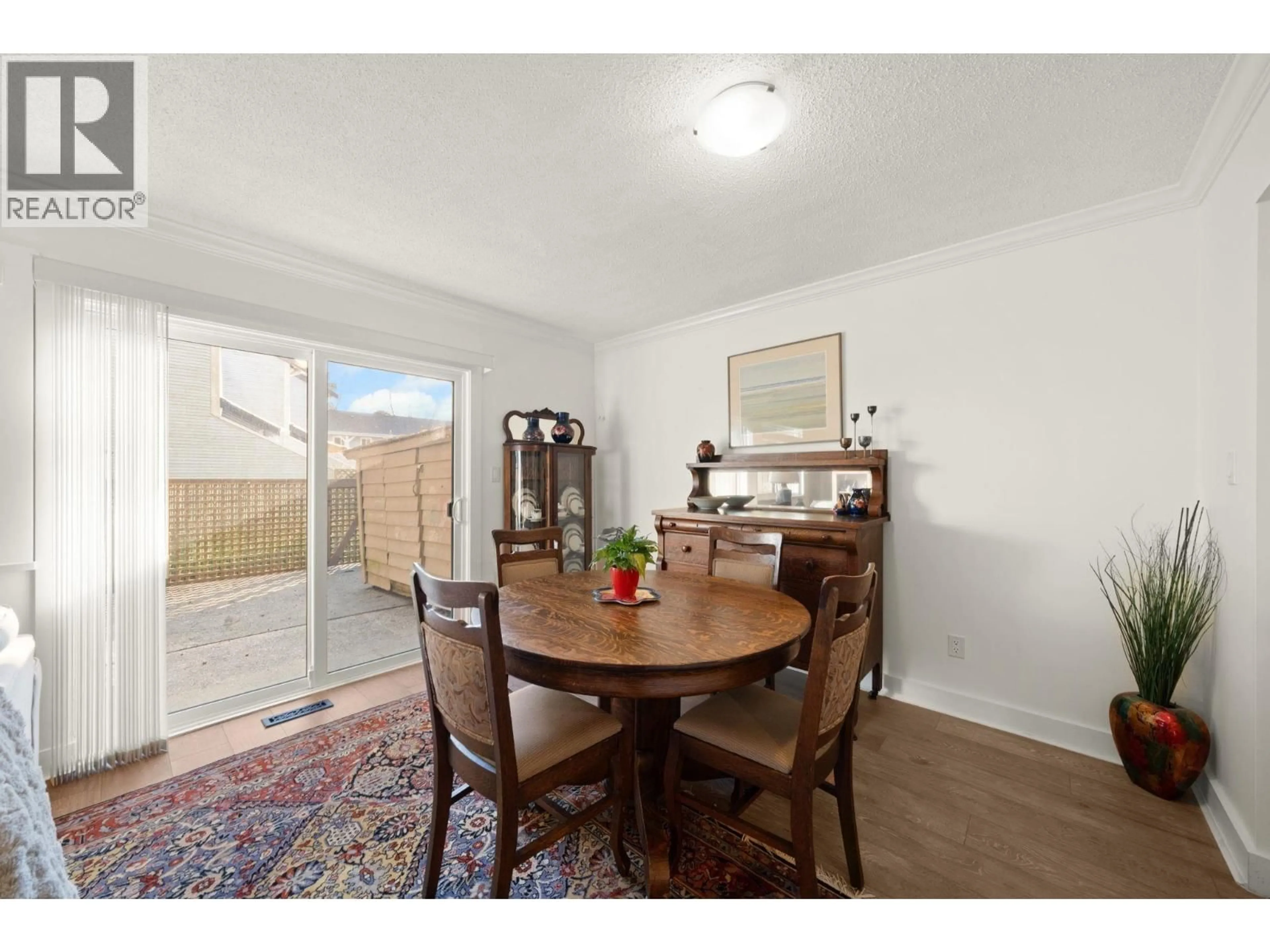 Dining room, wood/laminate floor for 29 - 11491 7TH AVENUE, Richmond British Columbia V7E4J5