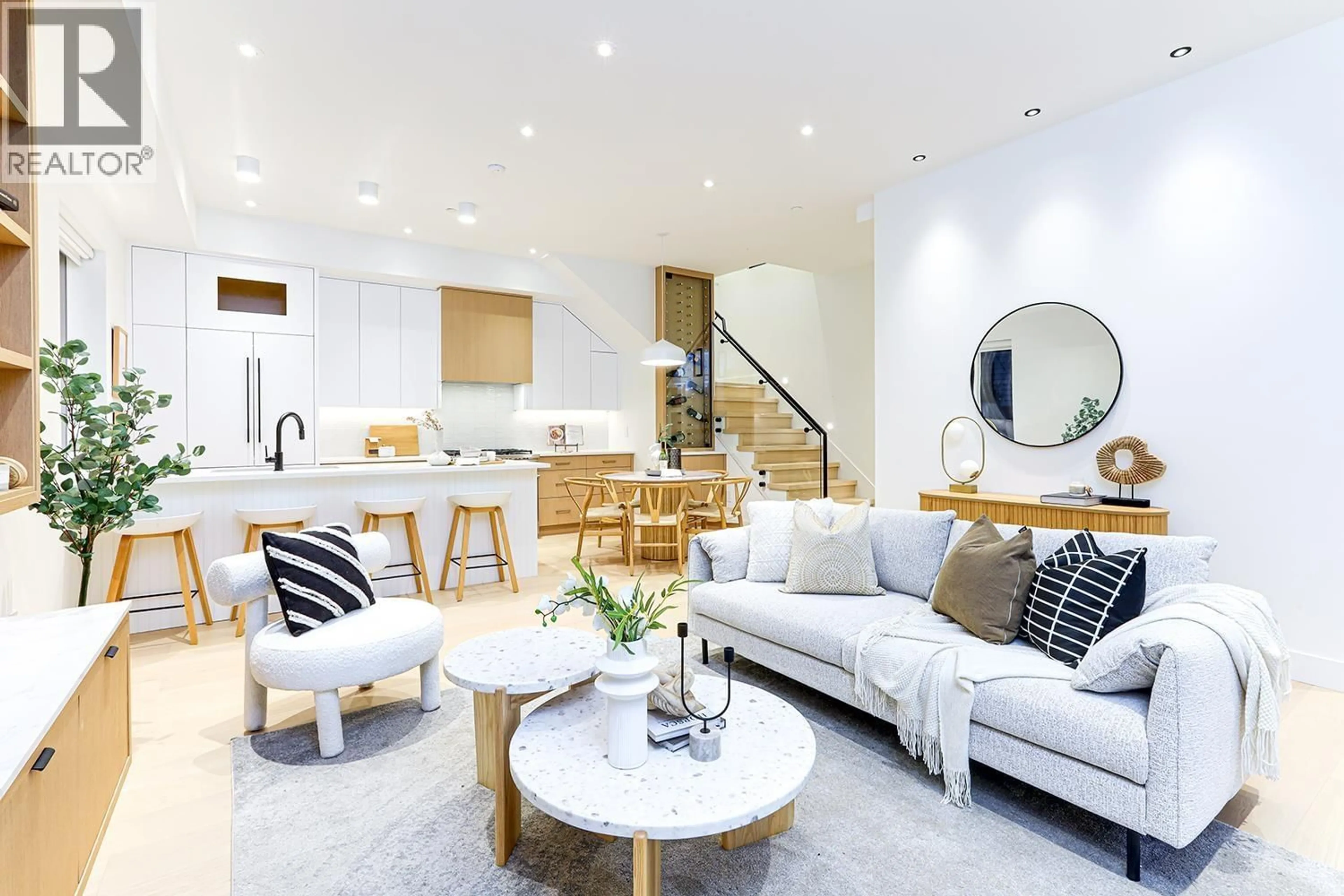 Living room with furniture, unknown for 1 - 944 13 AVENUE, Vancouver British Columbia V5T2L6