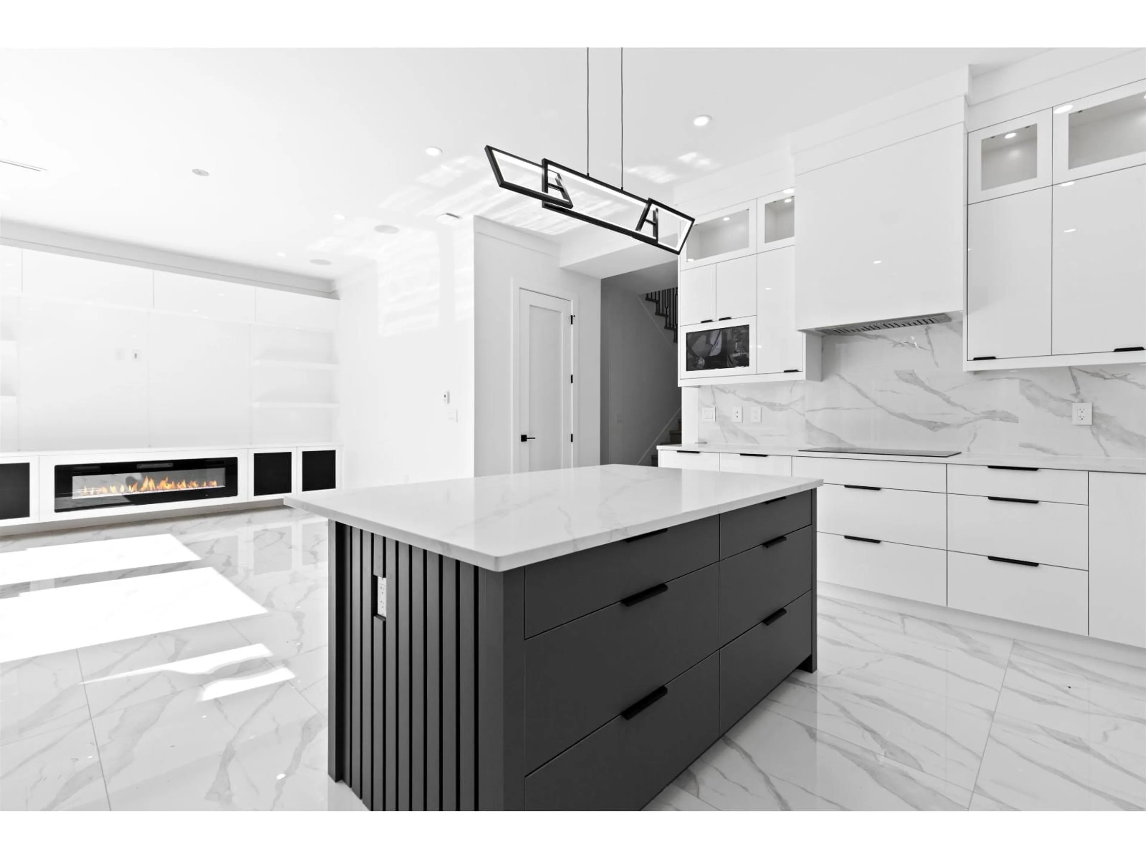 Contemporary kitchen, ceramic/tile floor for 15584 89B AVENUE, Surrey British Columbia V3R4K9