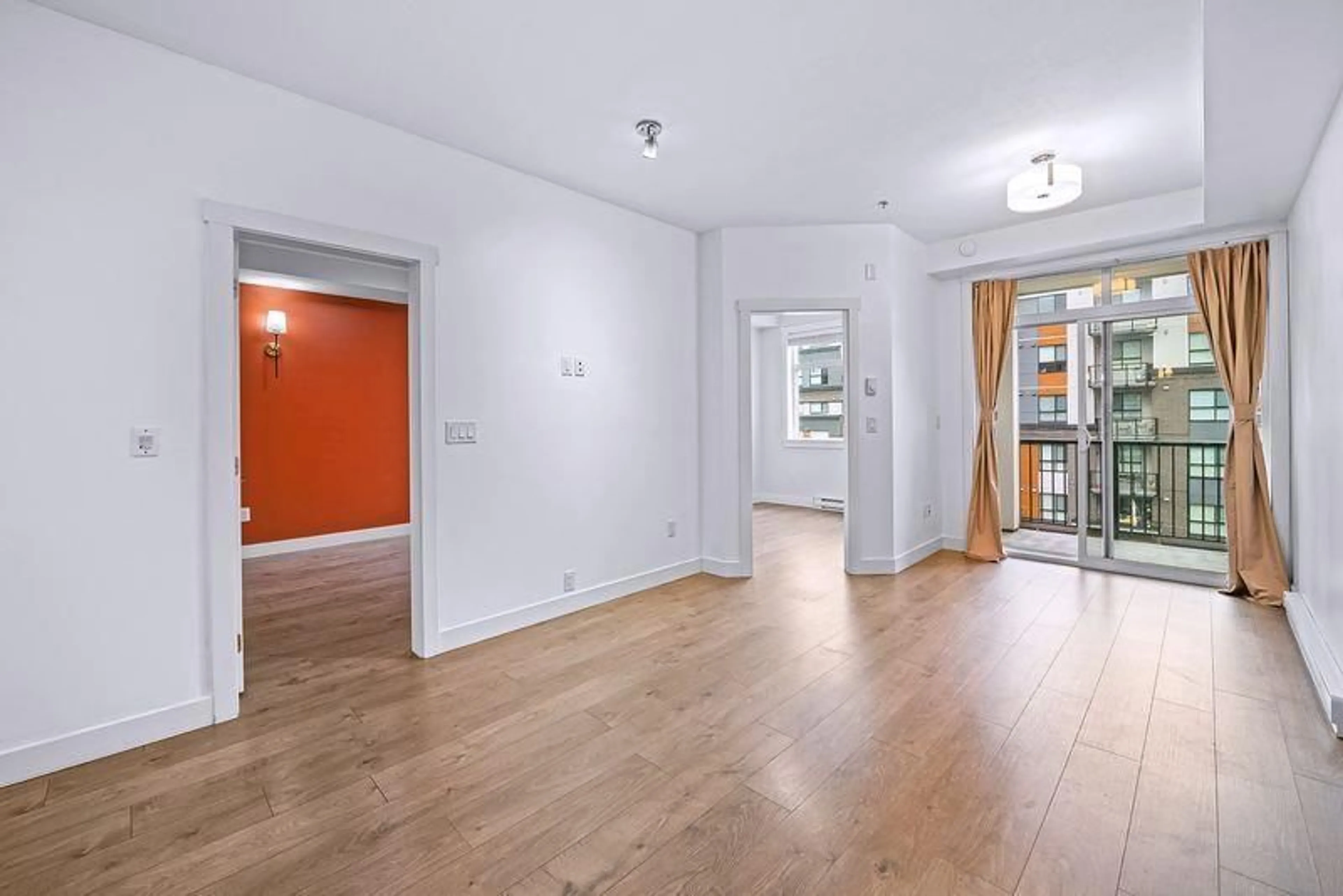 Unknown for 401 - 20696 EASTLEIGH CRESCENT, Langley British Columbia V3A0M3