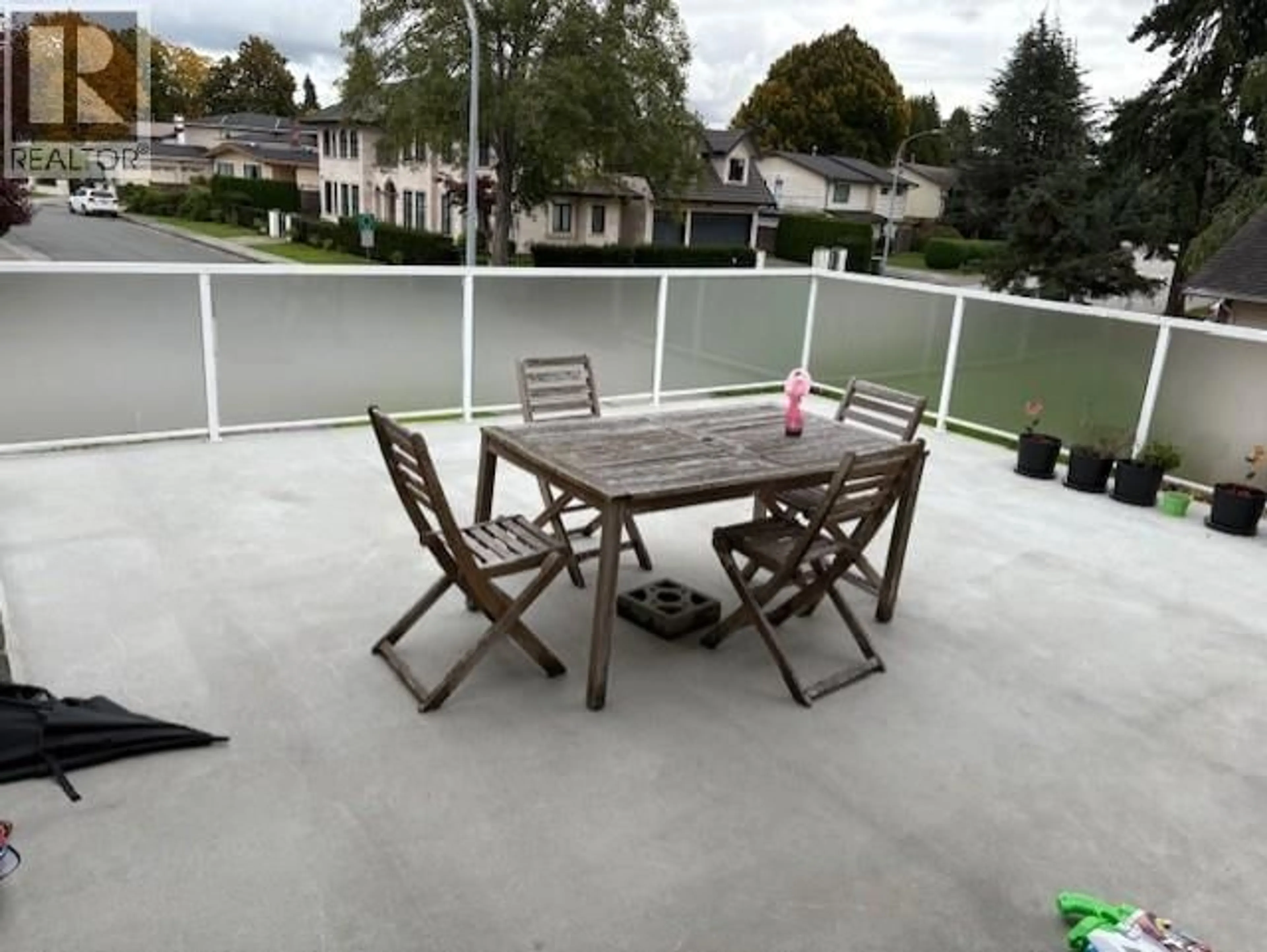 Patio, water/lake/river/ocean view for 6811 RIVERDALE DRIVE, Richmond British Columbia V7C2G3