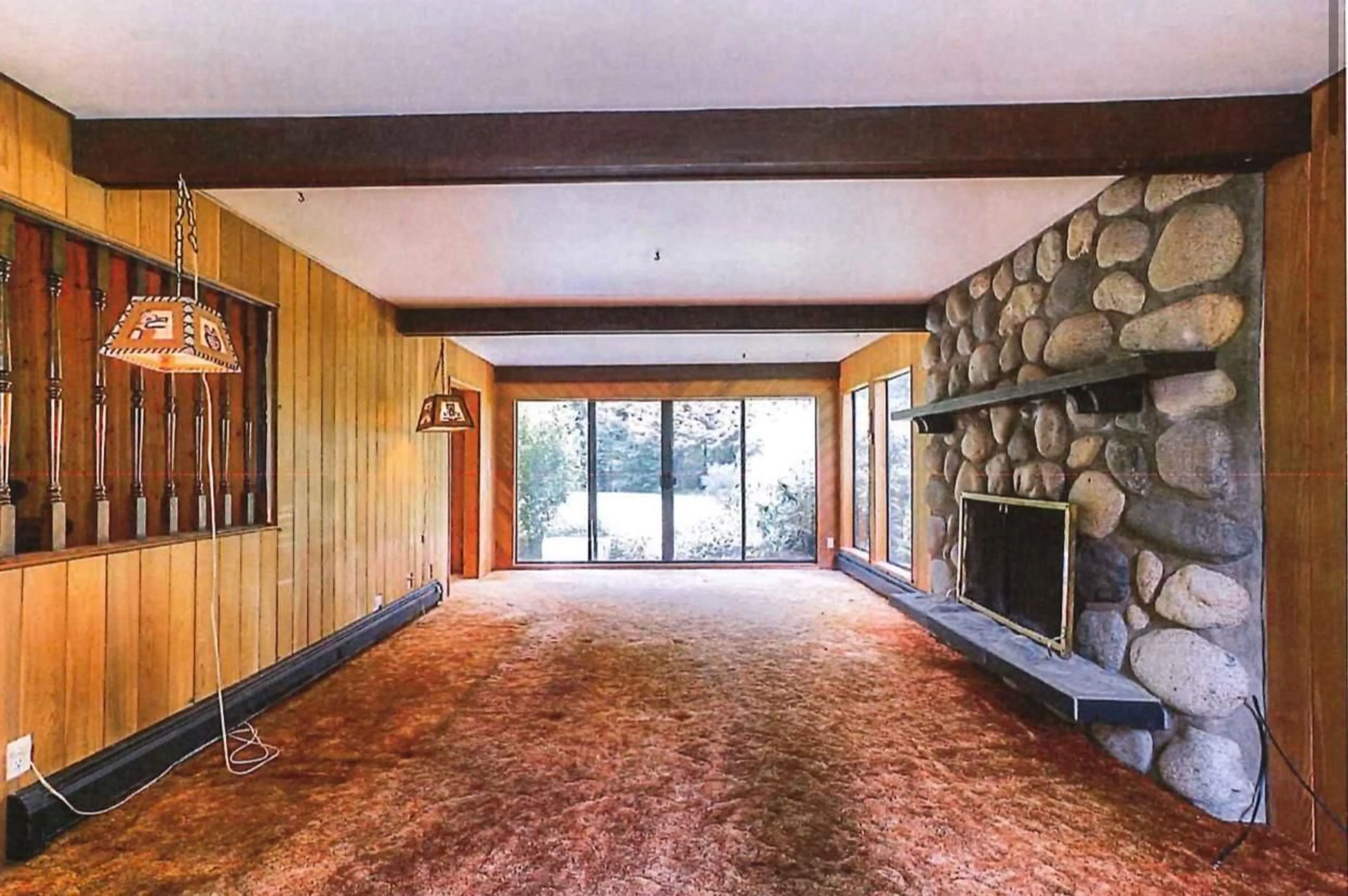 Indoor foyer for 7041 193 STREET, Surrey British Columbia V4N6V1