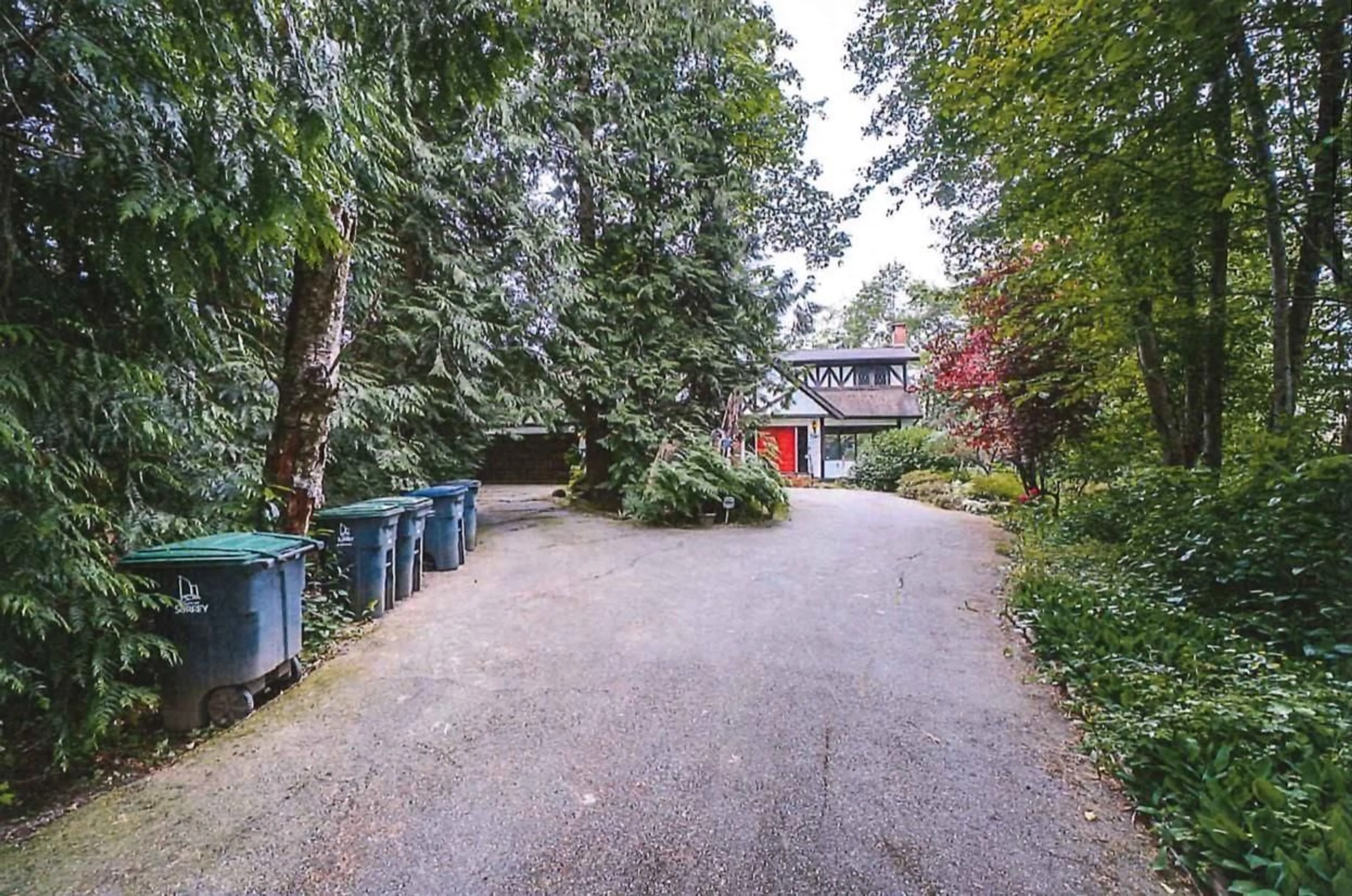 A pic from outside/outdoor area/front of a property/back of a property/a pic from drone, street for 7041 193 STREET, Surrey British Columbia V4N6V1