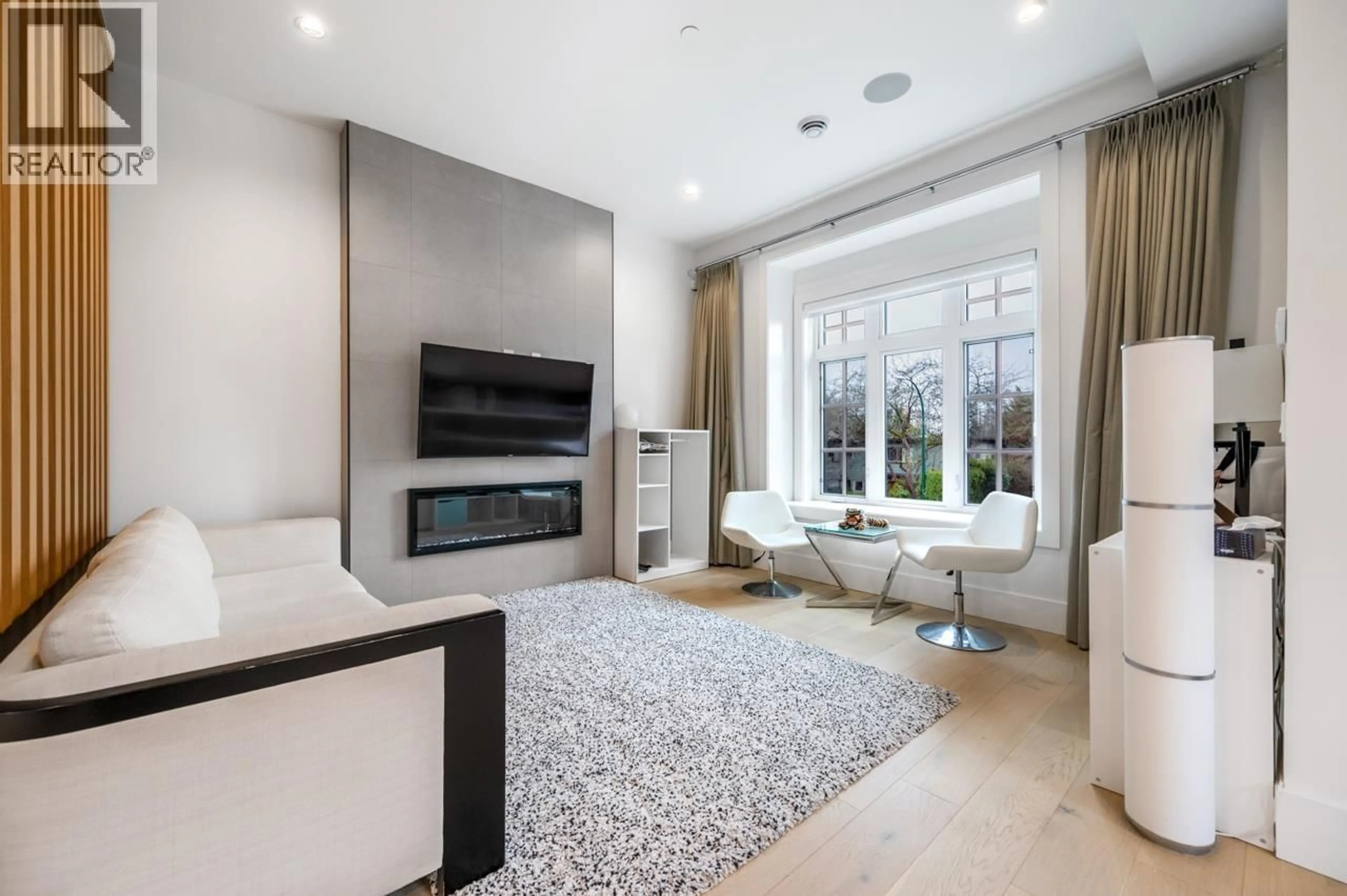 Living room with furniture, unknown for 769 53RD AVENUE, Vancouver British Columbia V6P1K5