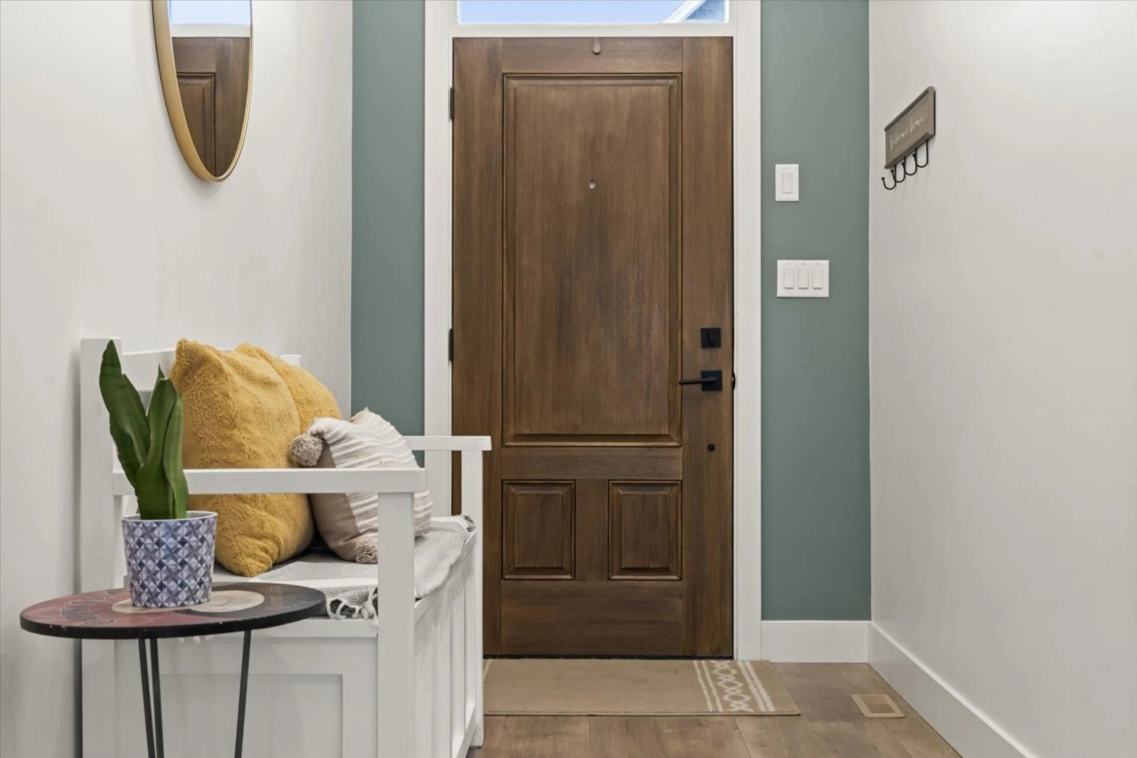 Indoor entryway for 45378 WILLOWSTREAM ROAD, Chilliwack British Columbia V2R0B9