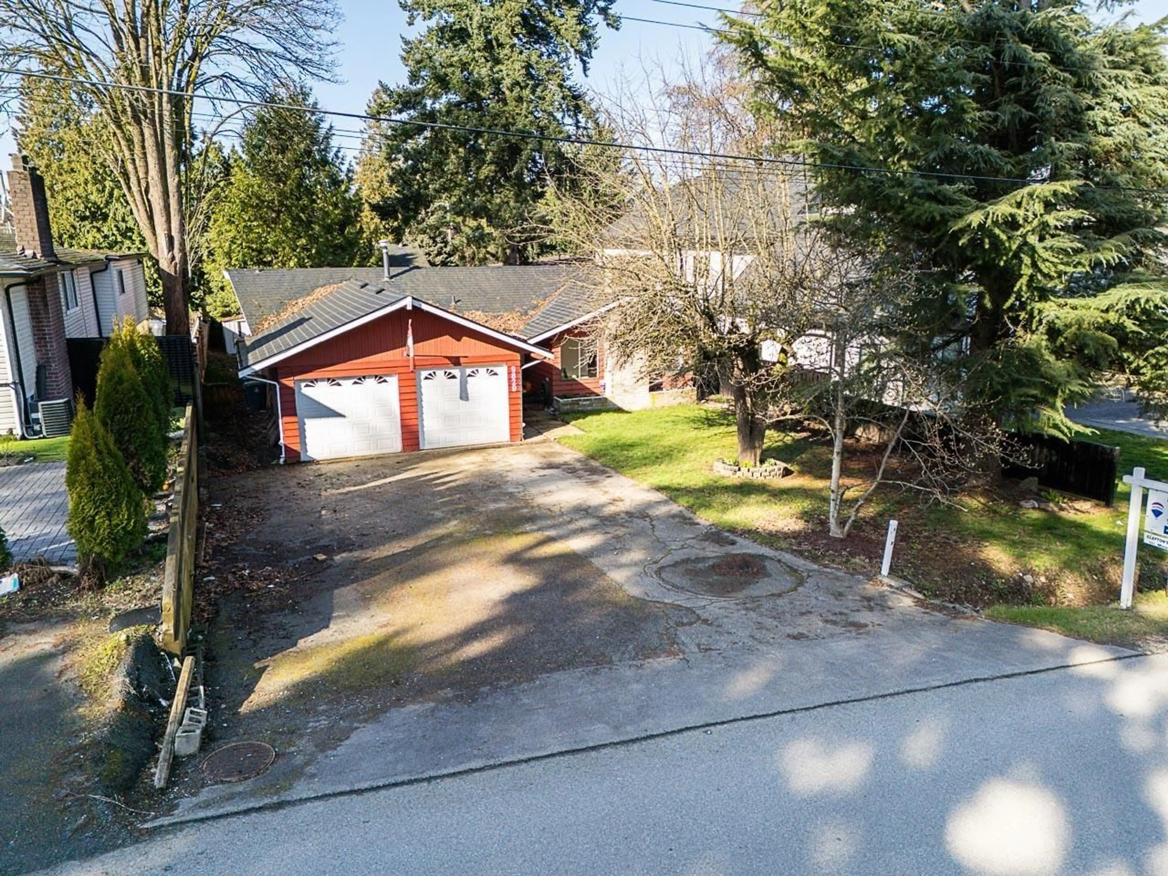 A pic from outside/outdoor area/front of a property/back of a property/a pic from drone, street for 9829 120A STREET, Surrey British Columbia V3V4H8